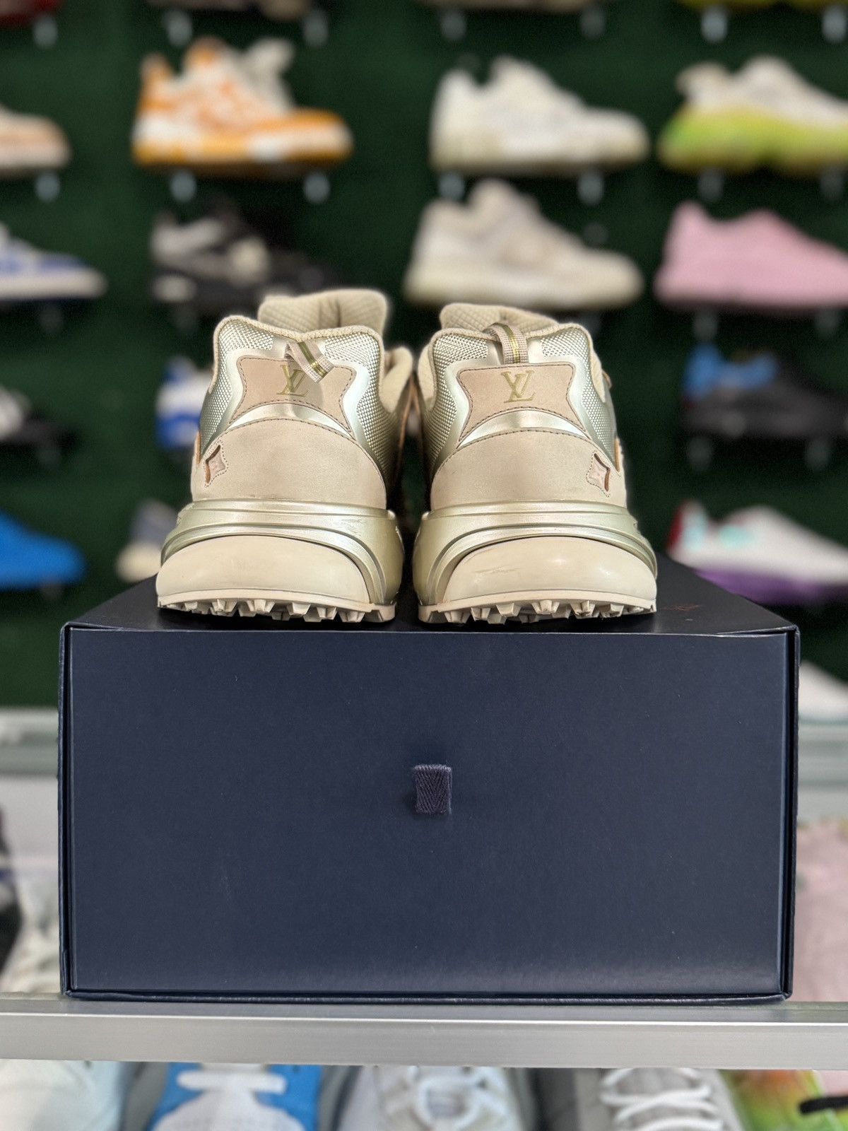 Louis Vuitton Louis Vuitton LV Runner Tatic Sneaker Beige Reflective Size US 12 / EU 45 - 5 Thumbnail