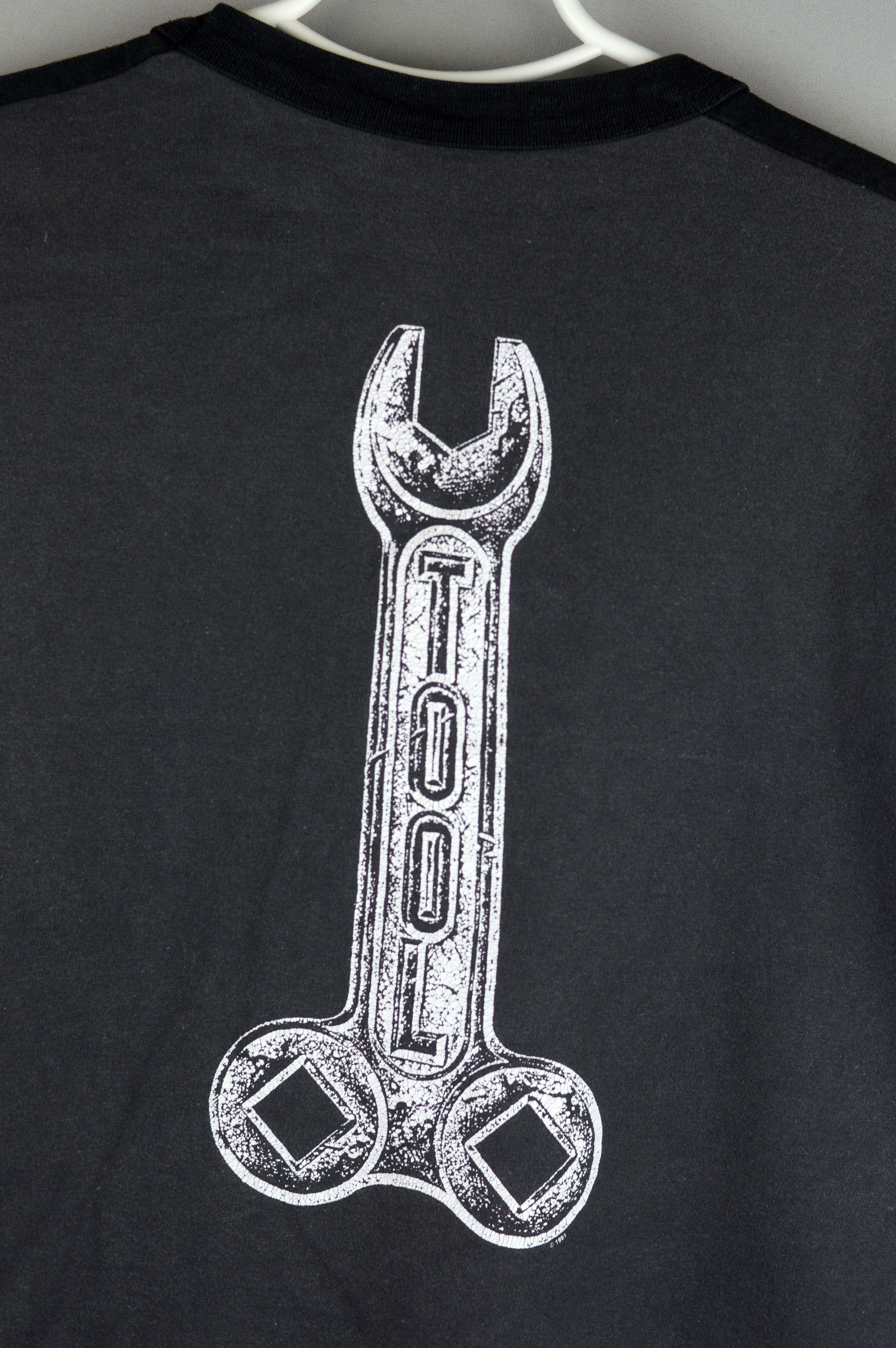 Vintage Vintage Tool 1991 t shirt Size US L / EU 52-54 / 3 - 4 Thumbnail