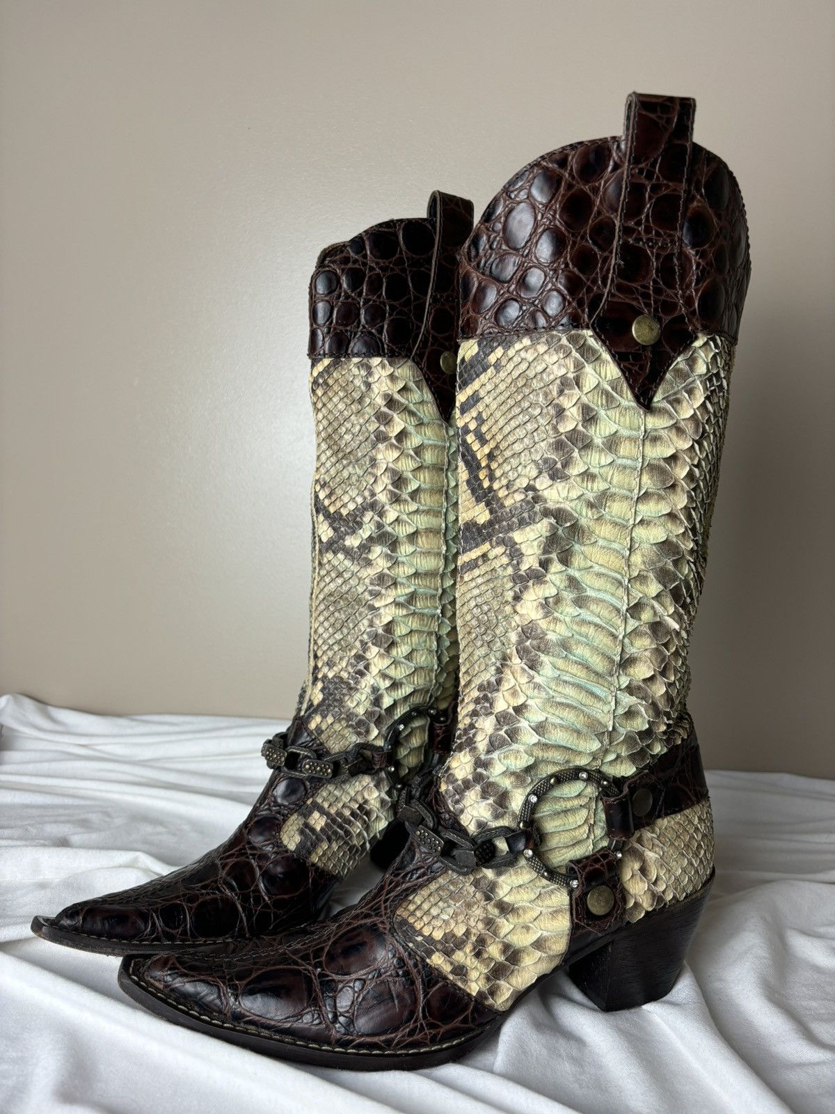 Vintage Real animal skin leather high vintage boots Cossacks Size US 6 / IT 36 - 3 Thumbnail