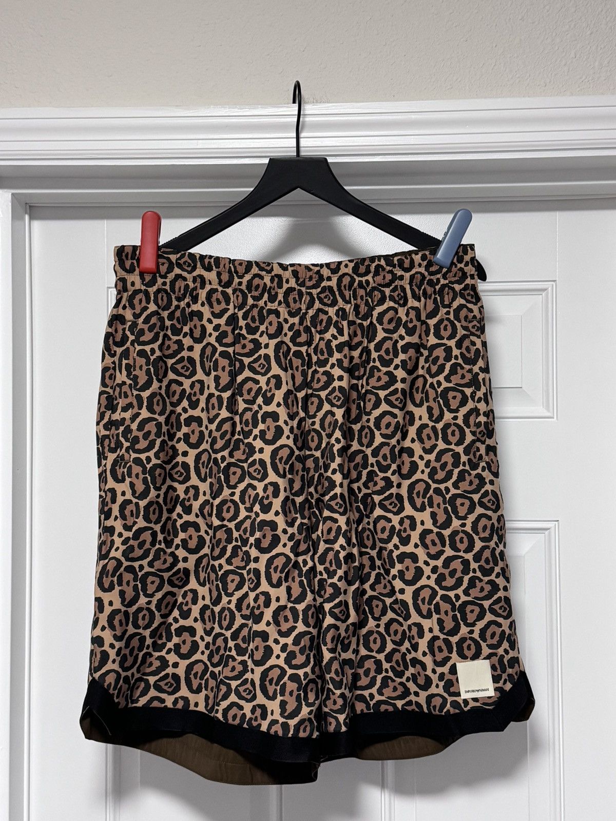 Emporio Armani NWT Emporio Armani Reversible Leopard Print Bermuda Shorts Size US 34 / EU 50 - 8 Thumbnail