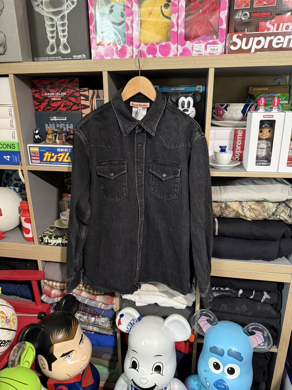 Acne Studios Acne Studios “1996” Denim Jacket Vintage Black Size US L / EU 52-54 / 3 - 1 Thumbnail