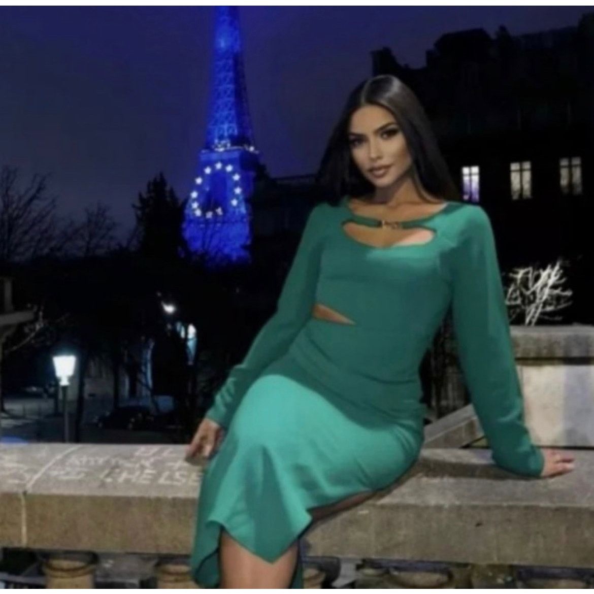 Zara ZARA BLOGGER FAVORITE CUT OUT MIDI DRESS GREEN Size XS / US 0-2 / IT 36-38 - 8 Thumbnail