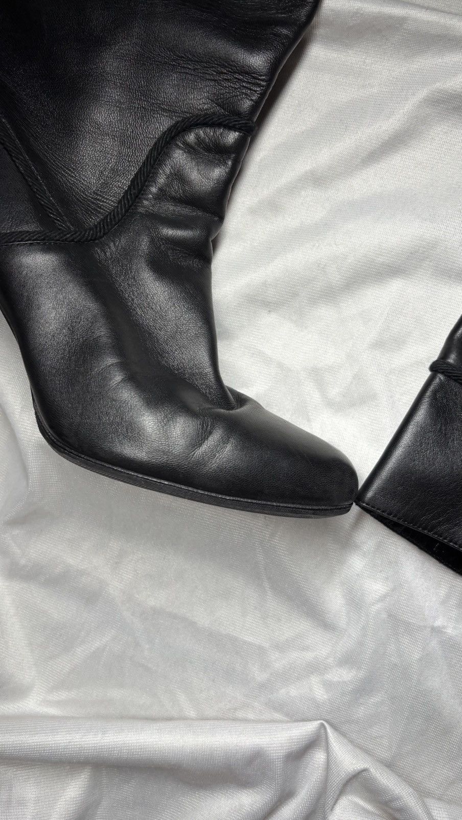 Saint Laurent Paris Saint laurent vintage black heels high 37 paris Size US 6 / IT 36 - 2 Thumbnail