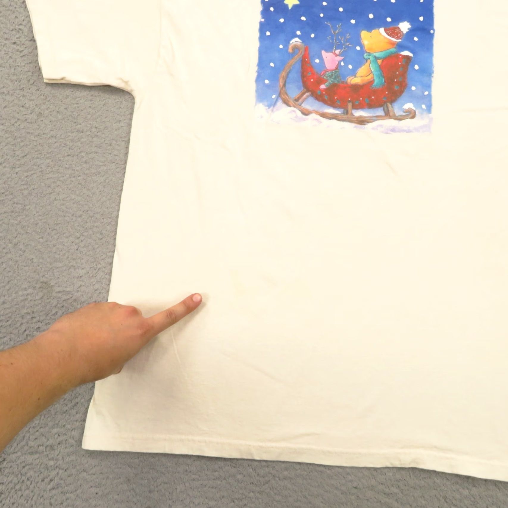 Disney VINTAGE Winnie The Pooh Shirt XL Men 90s Made in USA Piglet VTG Graphic Tee Xmas Shirt Men XL Beige Disney T-Shirt 90s Christmas USA Graphics Size US XL / EU 56 / 4 - 2 Thumbnail