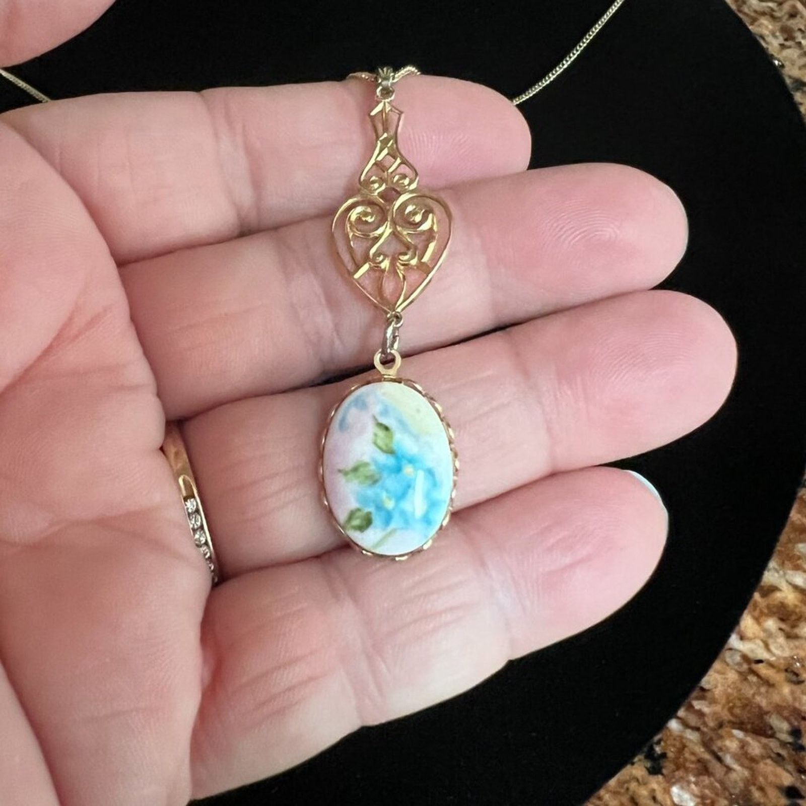 & Other Stories Ceramic Goldtone Filigree Blue Flower Necklace Size ONE SIZE - 4 Thumbnail