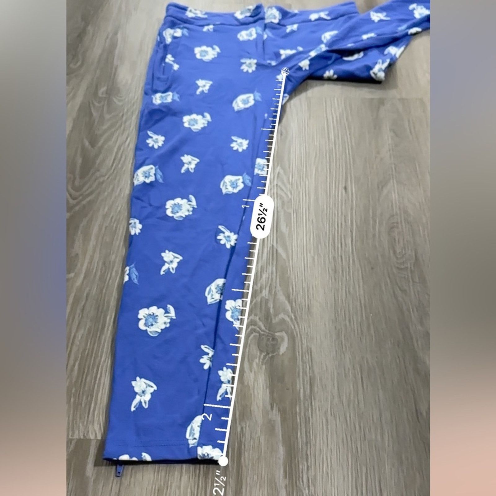 Betabrand Betabrand Blue & White Floral Bootcut Stretch Pants Size S Size 27" / US 4 / IT 40 - 12 Thumbnail