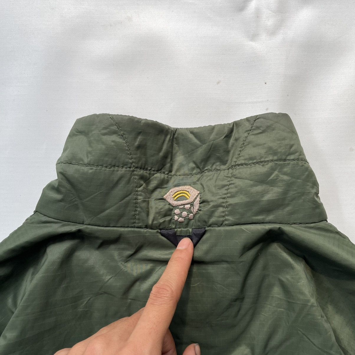 Mountain Hardwear Montain hardwear Size US L / EU 52-54 / 3 - 8 Thumbnail