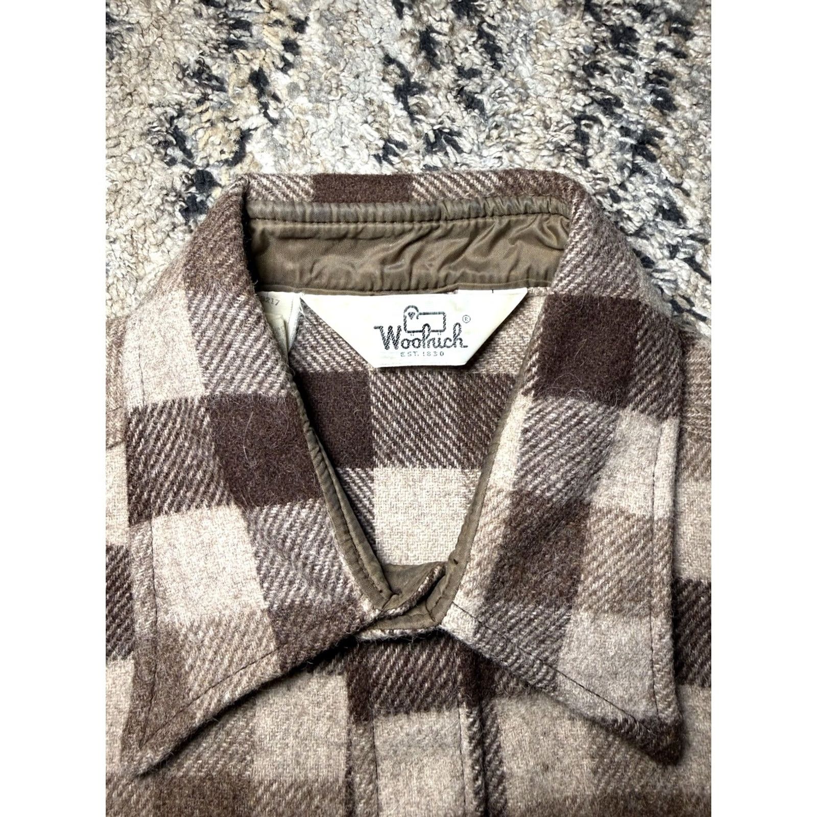 Vintage VINTAGE Woolrich Lumberjack Buffalo Plaid Button-Up Shirt Shacket Large Brown Tan 70s Mens L Size US L / EU 52-54 / 3 - 5 Thumbnail