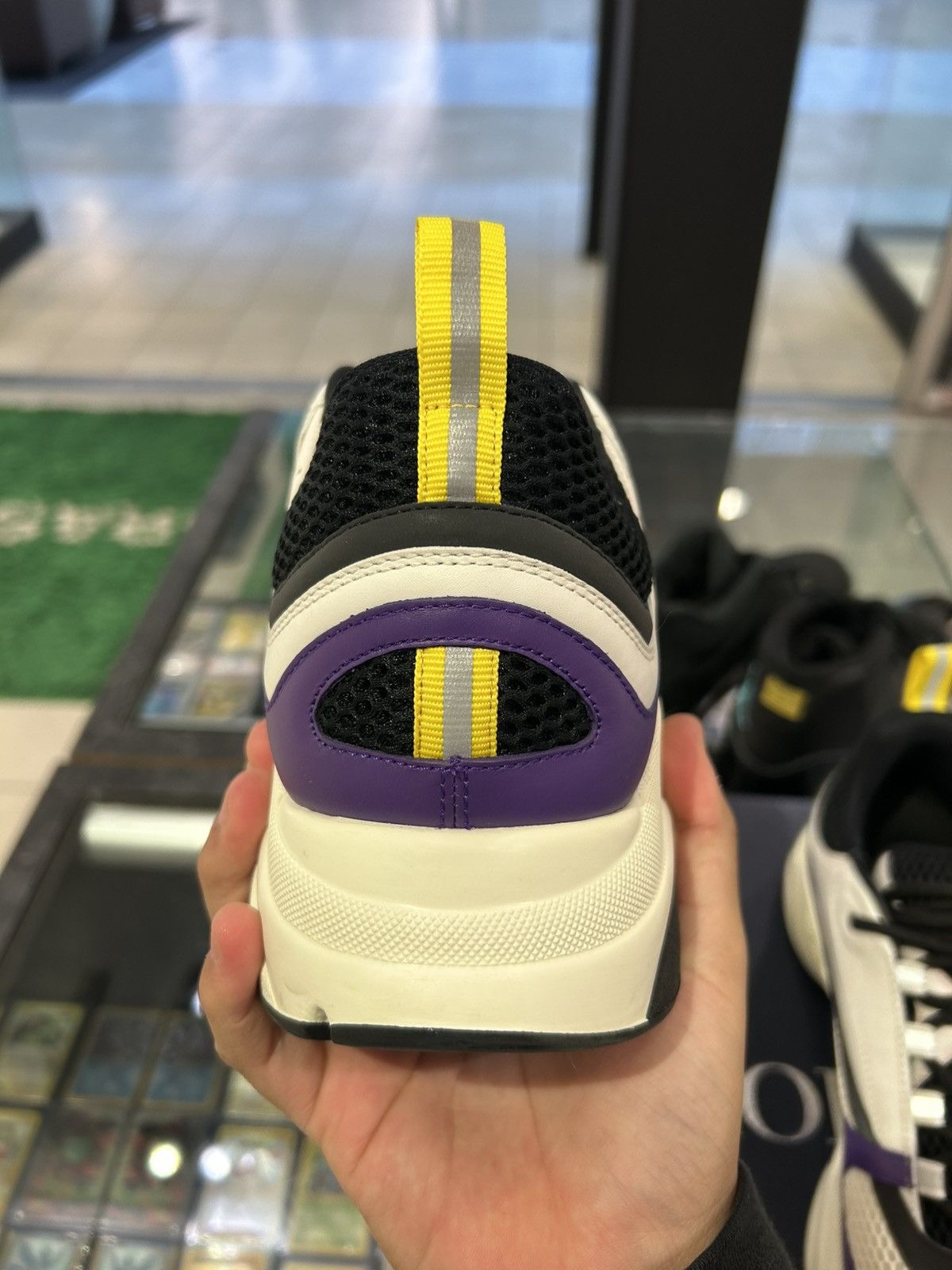 Dior Dior b22 Lakers Size US 12 / EU 45 - 9 Thumbnail
