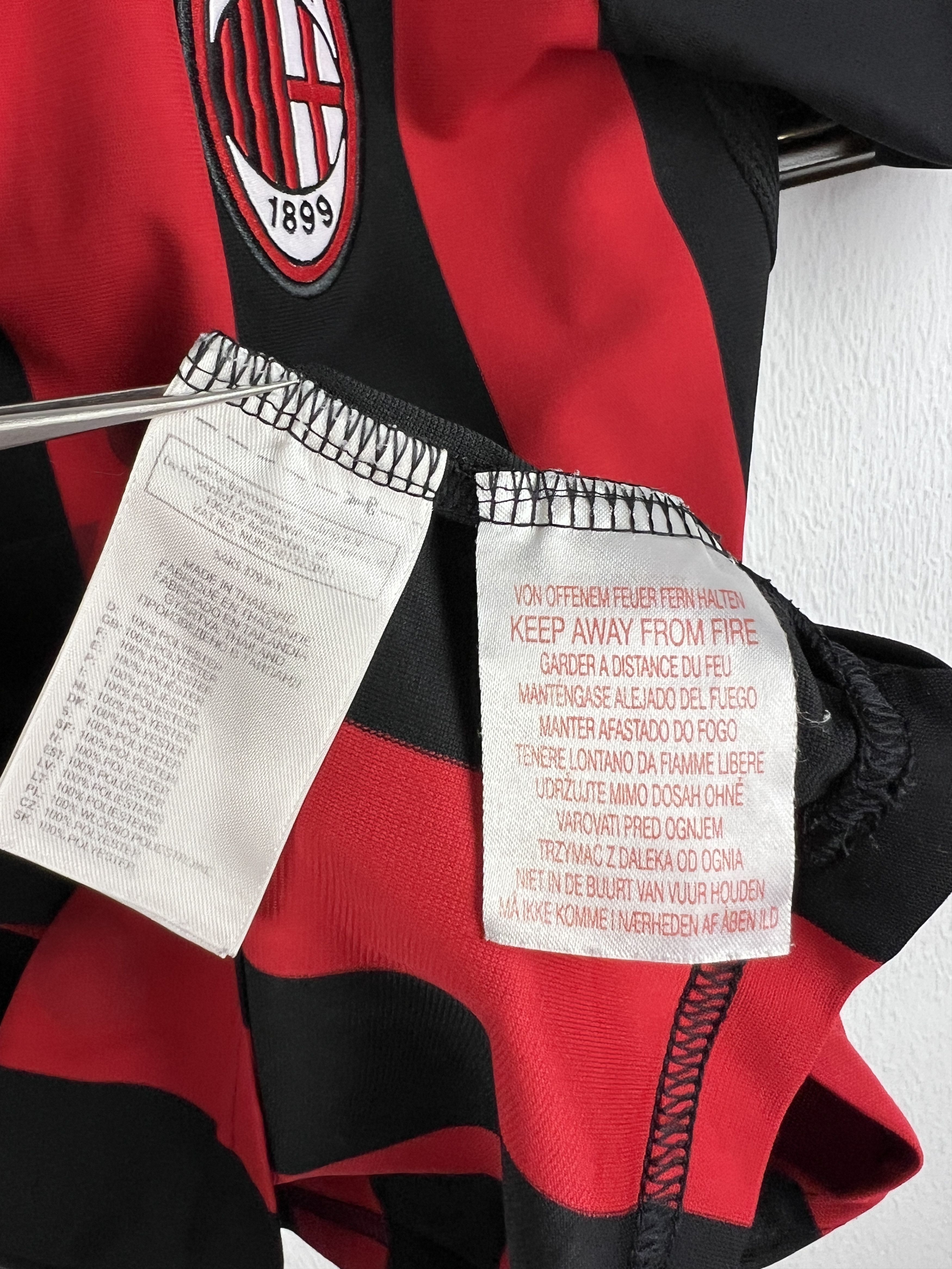 Adidas AC Milan football shirt Soccer Maglia Jersey Size Boys L Size US XXS / EU 40 - 7 Thumbnail