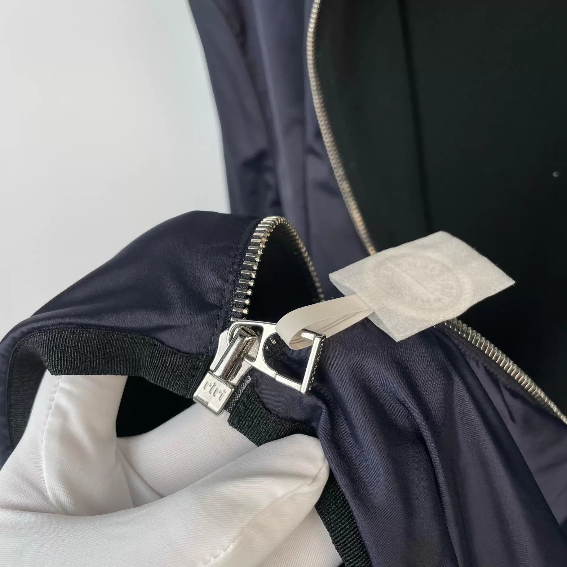 Hermes Hermes Lightweight Jacket M Size US M / EU 48-50 / 2 - 4 Thumbnail