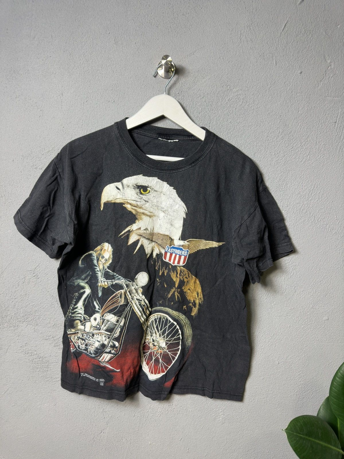 Pre-owned Harley Davidson X Vintage 1997 Easyriders American Eagle T-shirt In Black