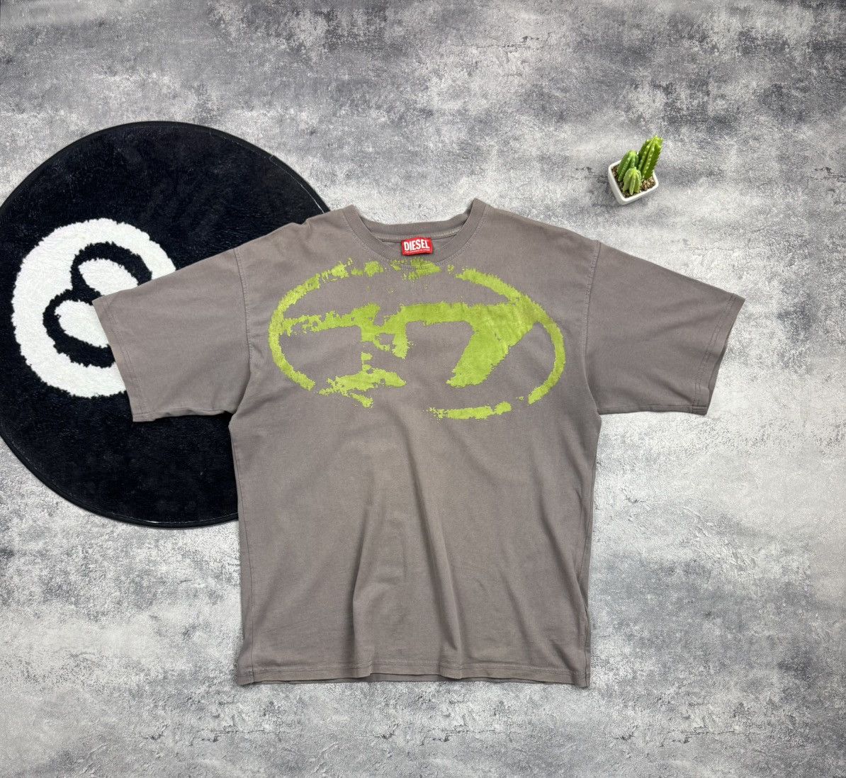 Diesel Diesel T-Shirt Big Logo White Y2k Hype Designer Size US S / EU 44-46 / 1 - 1 Thumbnail