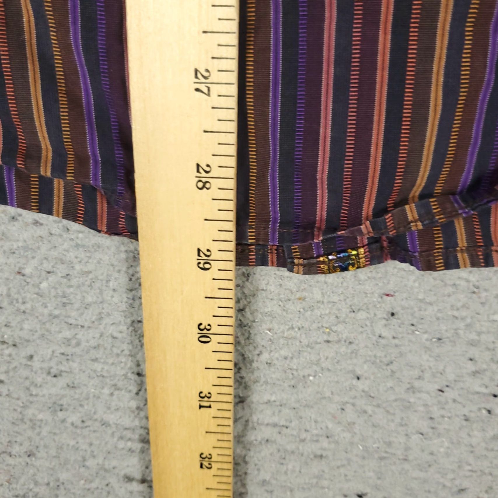 Robert Graham VINTAGE Robert Graham Shirt Mens Large Purple Red Striped Button-Up Long Sleeve – Regular Fit, Cotton, Classic American Style, 90s/Preppy, Mens Size US L / EU 52-54 / 3 - 7 Thumbnail