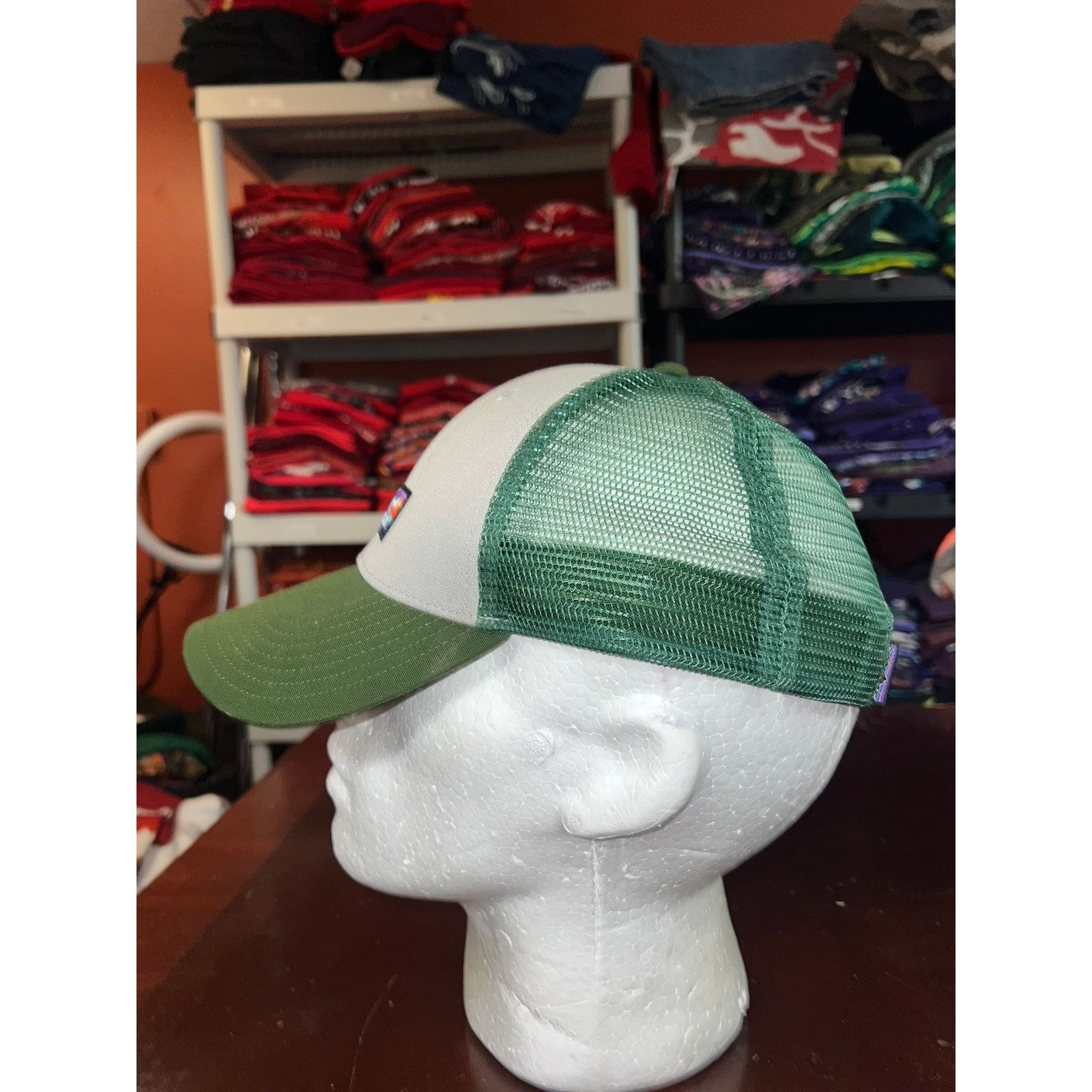 Patagonia Patagonia White Green Hat P-6 Logo Patched Cap Headwear OS Size ONE SIZE - 3 Thumbnail