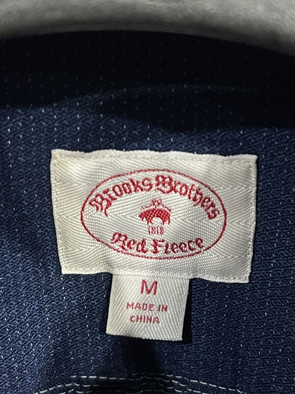Brooks Brothers Brooks Brothers Red Fleece M Blue Textured Button Down Shirt Size US M / EU 48-50 / 2 - 3 Thumbnail