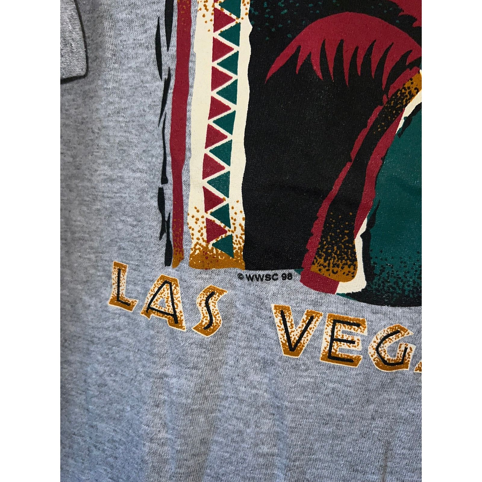 Anvil Vintage Las Vegas Shirt Palm Trees Gray Tank Tee VTG 90s L Size US L / EU 52-54 / 3 - 5 Thumbnail