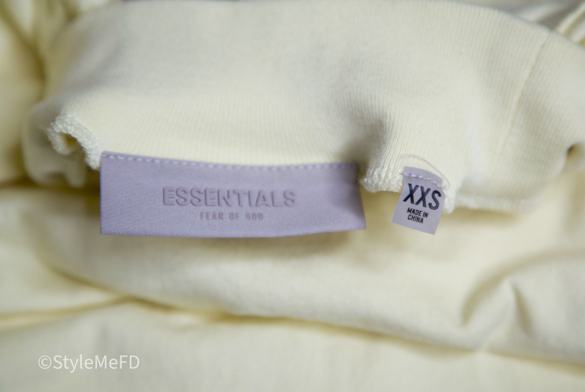 Essentials Men's ESSENTIALS by Fear of God Yellow Mock Neck Long Sleeve Size US XXS / EU 40 - 7 Thumbnail