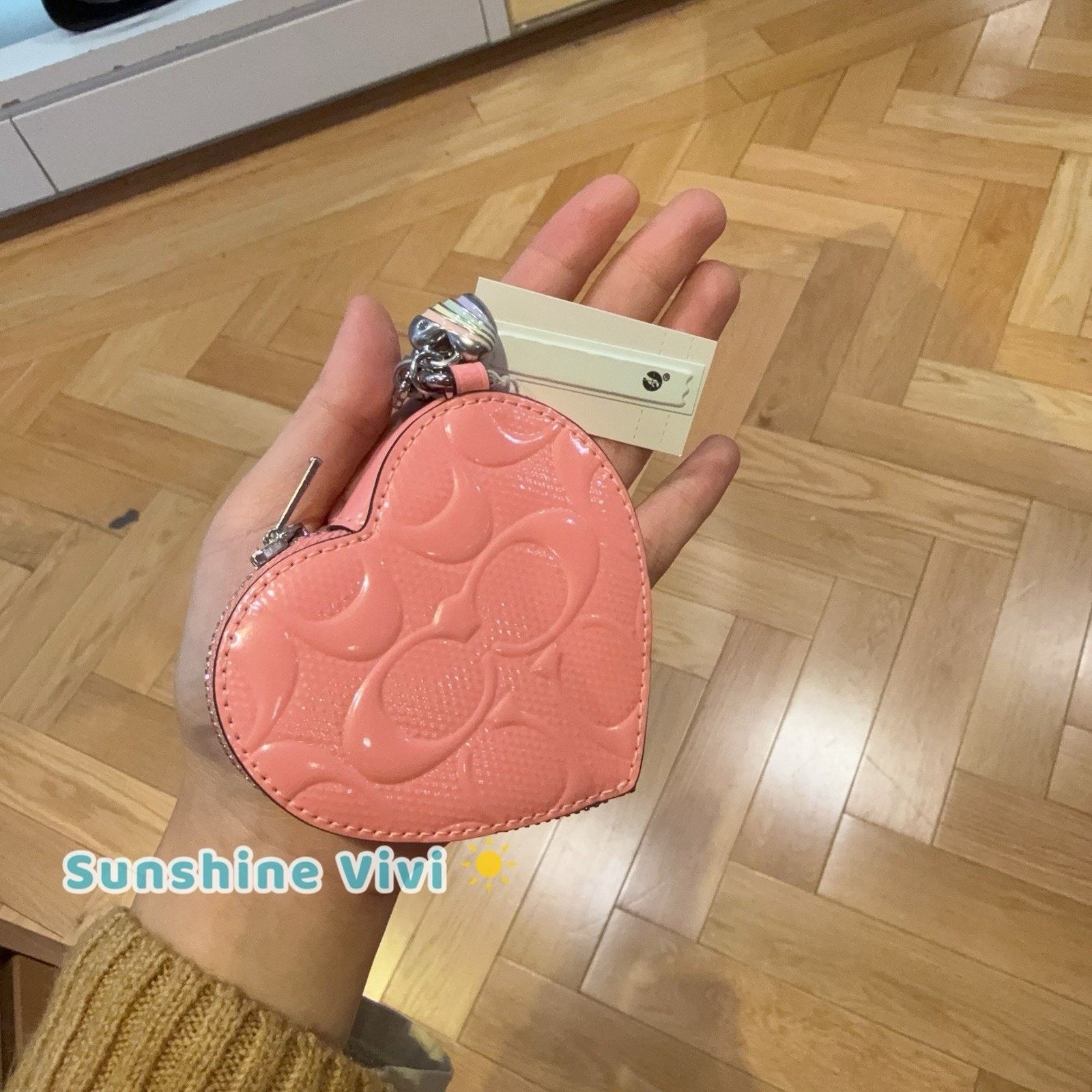 Coach NWT COACH Heart Bag Charm Signature Leather CDD04 Pink Size ONE SIZE - 4 Thumbnail