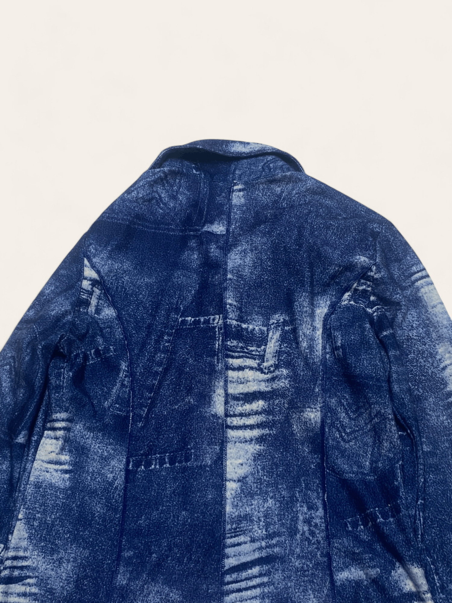 Versace 90s Vintage VERACE Blue Sea Pattern Overprint Blouse Size M / US 6-8 / IT 42-44 - 8 Thumbnail