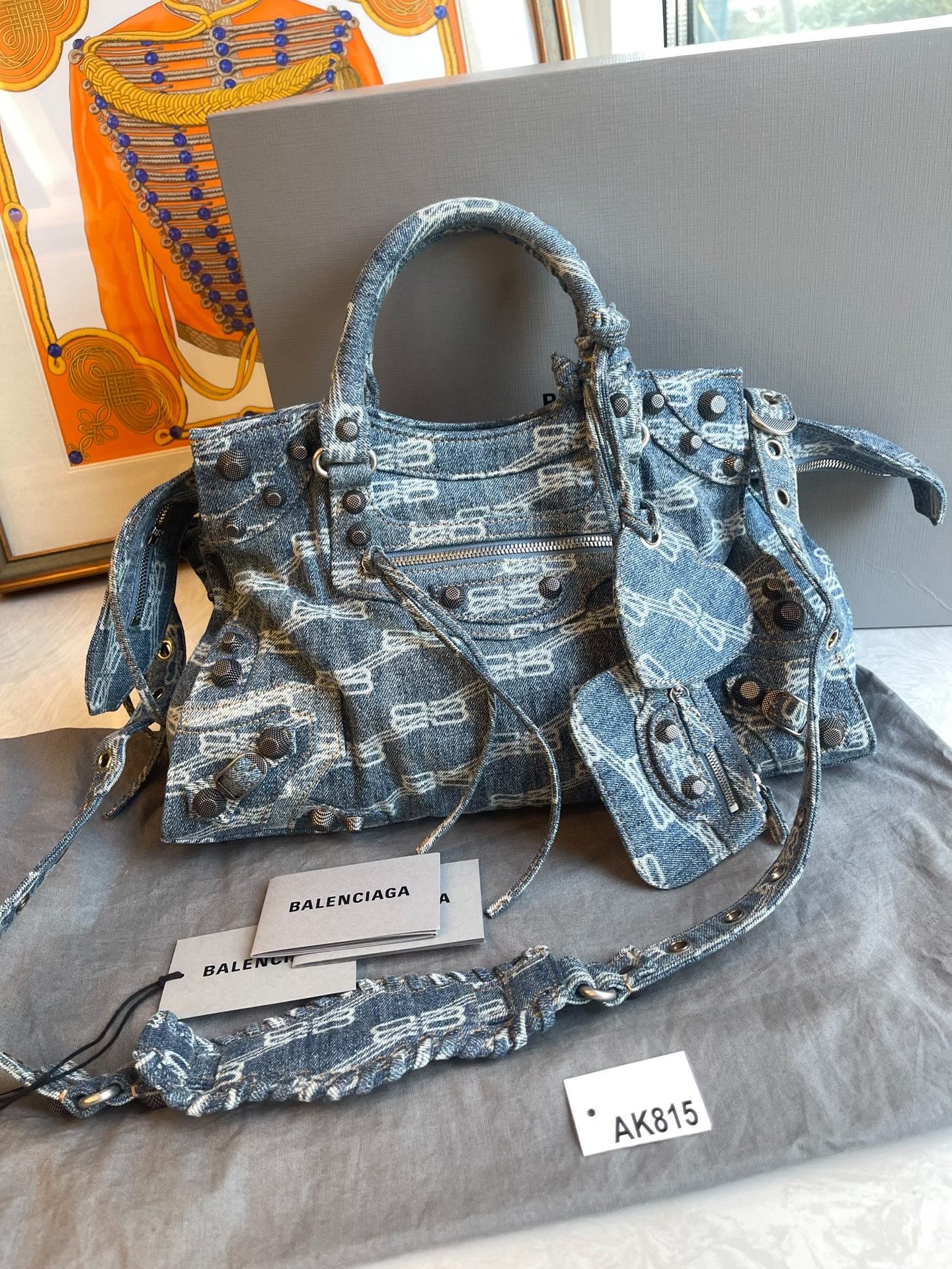 Balenciaga Pre-loved Bag Very good condition Size ONE SIZE - 1 Thumbnail