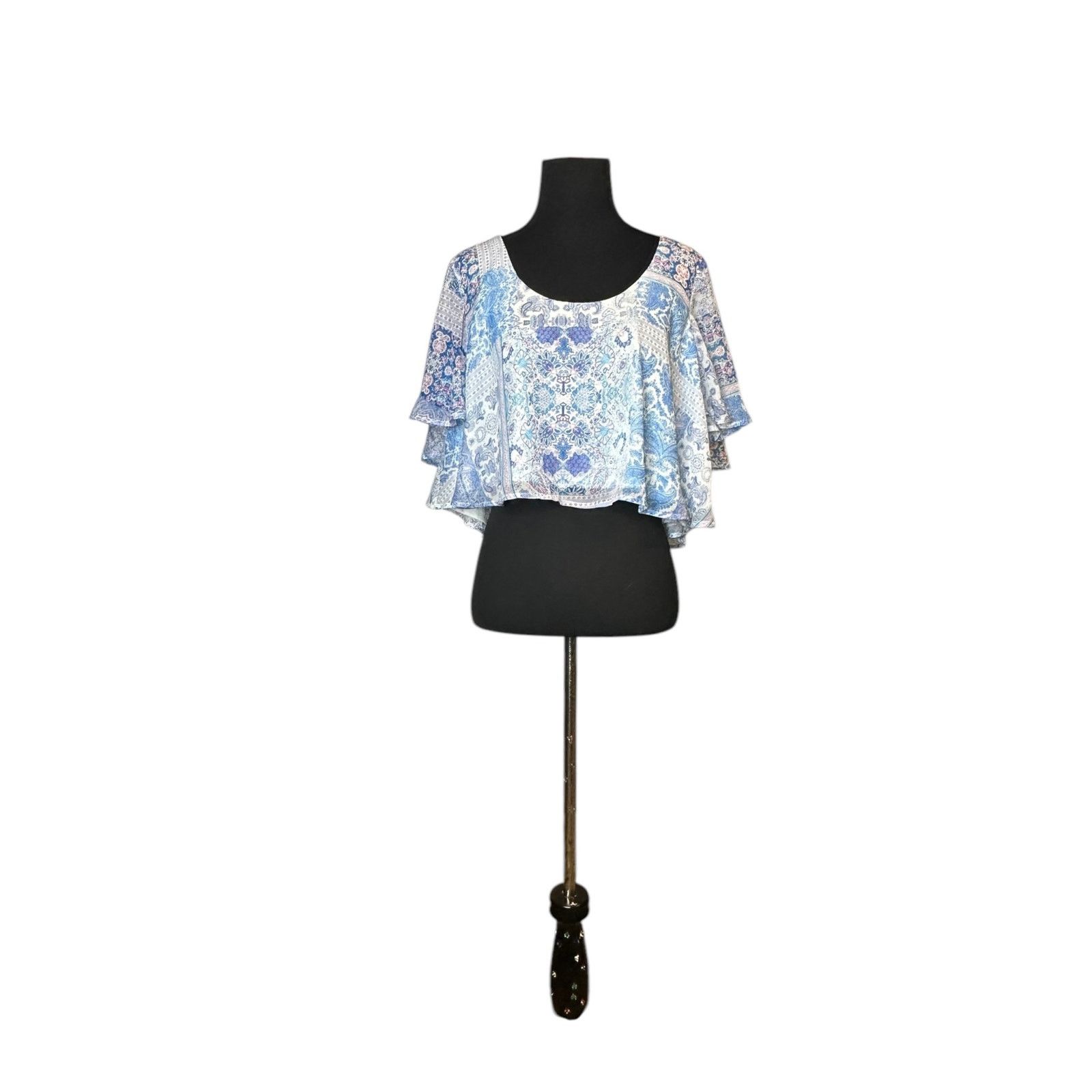 Show Me Your MuMu Show me your Mumú white blue print cropped blouse size XS Size XS / US 0-2 / IT 36-38 - 14 Thumbnail
