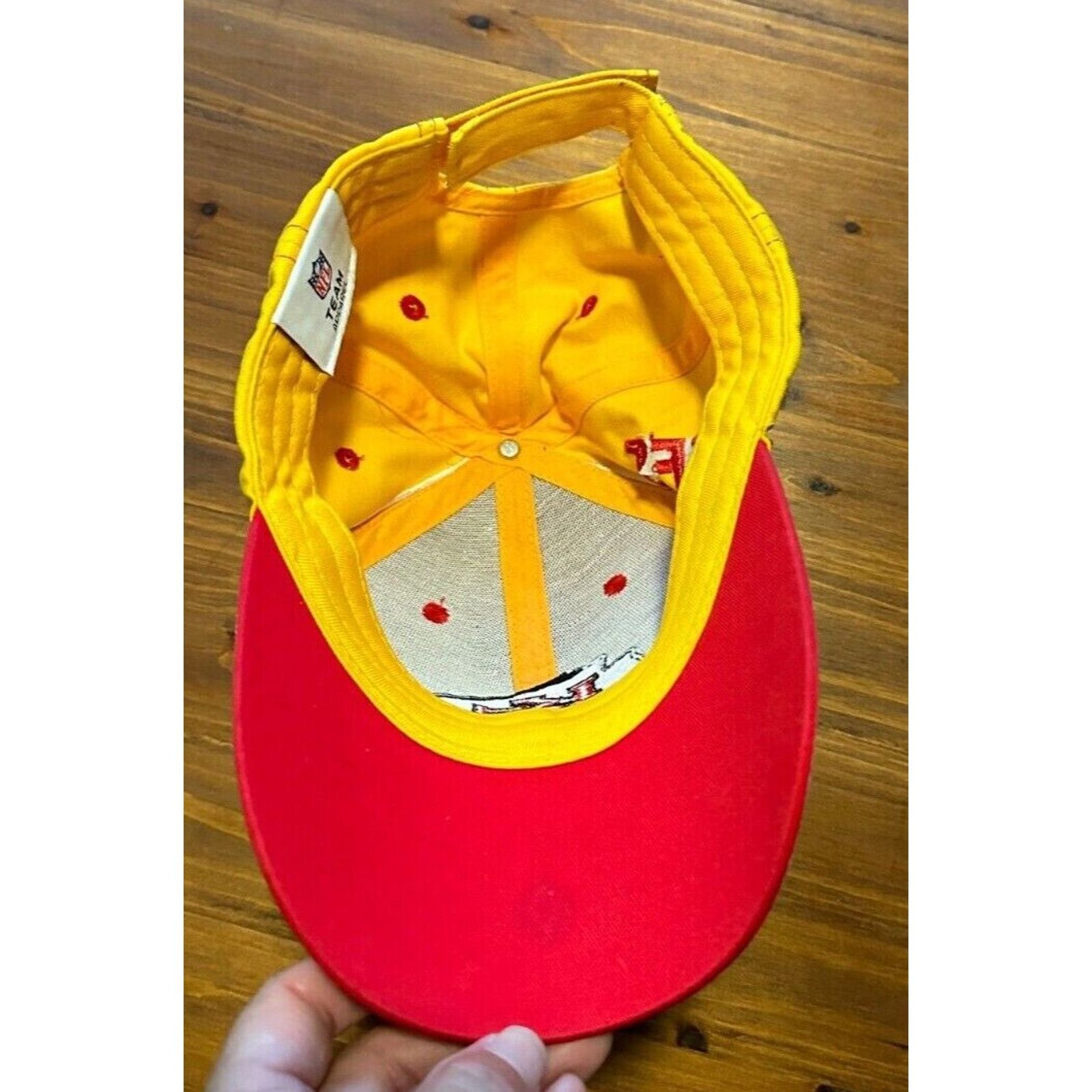NFL NFL TEAM APPAREL Kansas City Chiefs Hat/Cap NFL Arrowhead KC Size ONE SIZE - 10 Thumbnail
