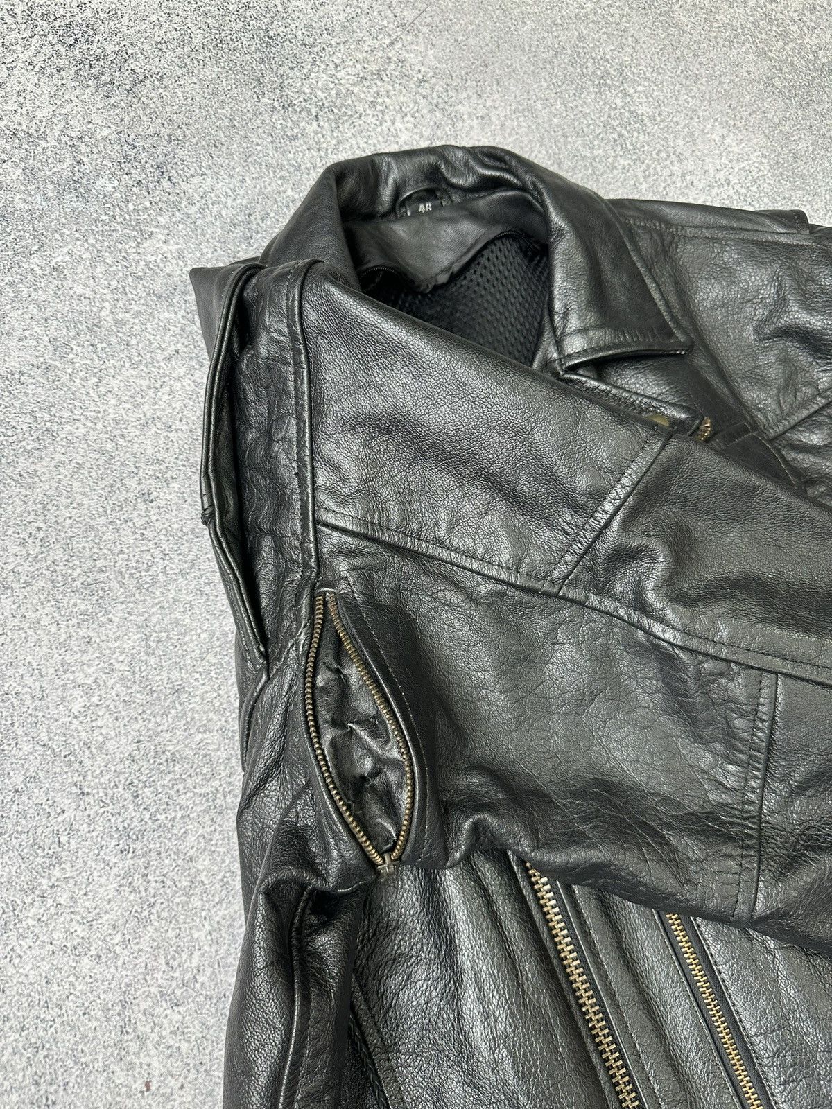 Genuine Leather × Vintage Vintage Genuine Leather Biker Motorcycle Heavy Jacket 90s Size US M / EU 48-50 / 2 - 11 Thumbnail