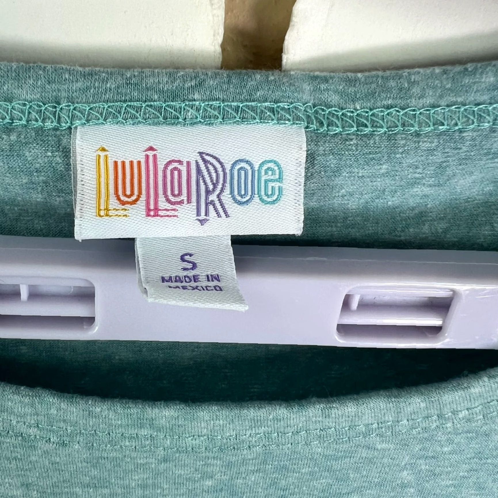 Vintage LuLaRoe T-Shirt Womens Size S Blue Heather Short Sleeve Round Neck Cotton Blend Size S / US 4 / IT 40 - 2 Thumbnail