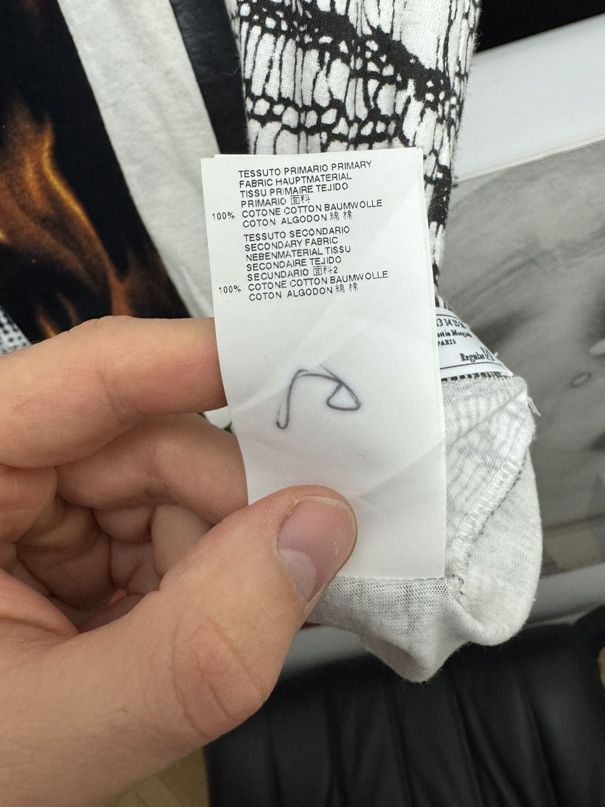 Maison Margiela Maison Margiela Designer Flame Print T-shirt Rare Luxury Size US M / EU 48-50 / 2 - 10 Thumbnail
