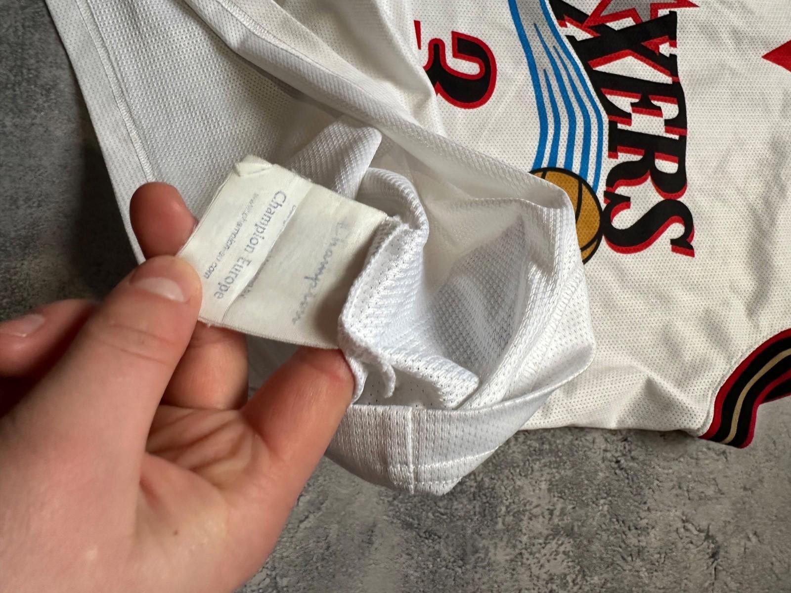 Champion VTG 00s NBA ALLEN IVERSON PHILADELPHIA 76ER CHAMPION JERSEY Size US L / EU 52-54 / 3 - 6 Thumbnail