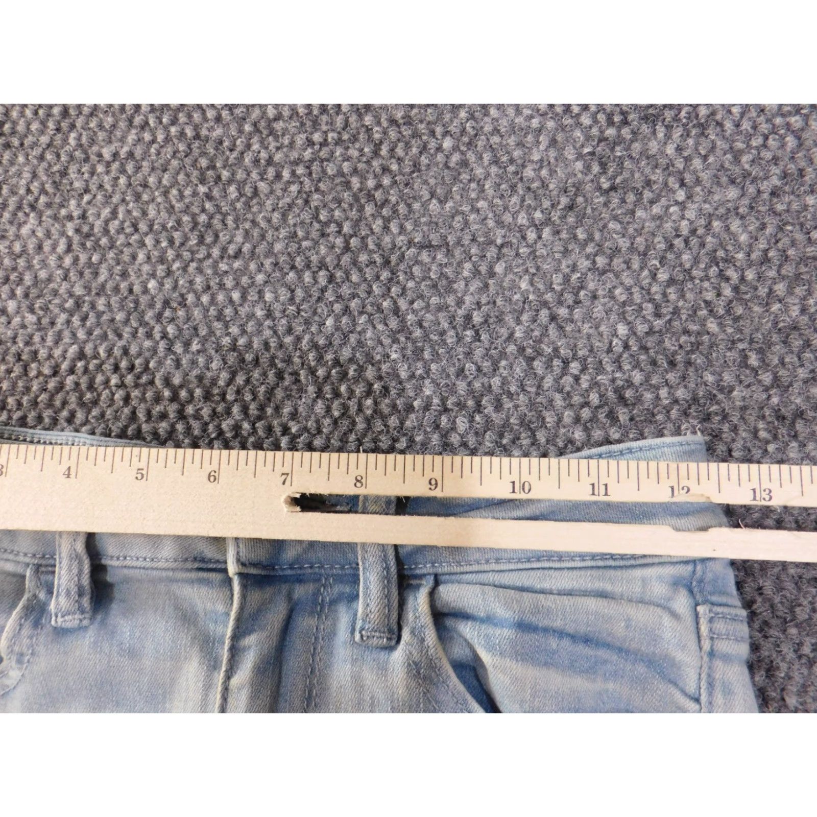 American Eagle Outfitters American Eagle Outfitters Jeans Womens Size 2 blue mid rise jegging denim distressed light Size 42" / US 20 - 6 Thumbnail