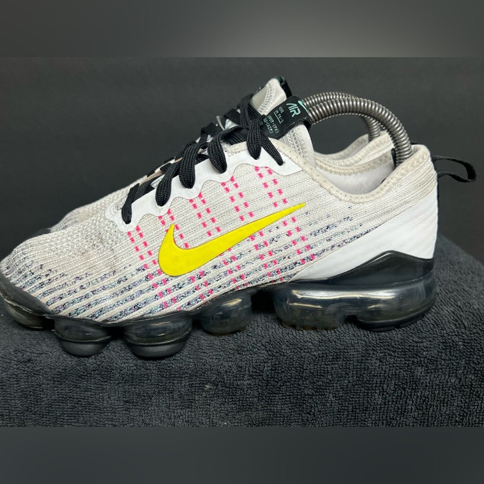 Nike Nike Air Vapormax Flyknit 3 Running Size Womens 7.5 (6Y) Size US 7.5 / IT 37.5 - 1 Thumbnail
