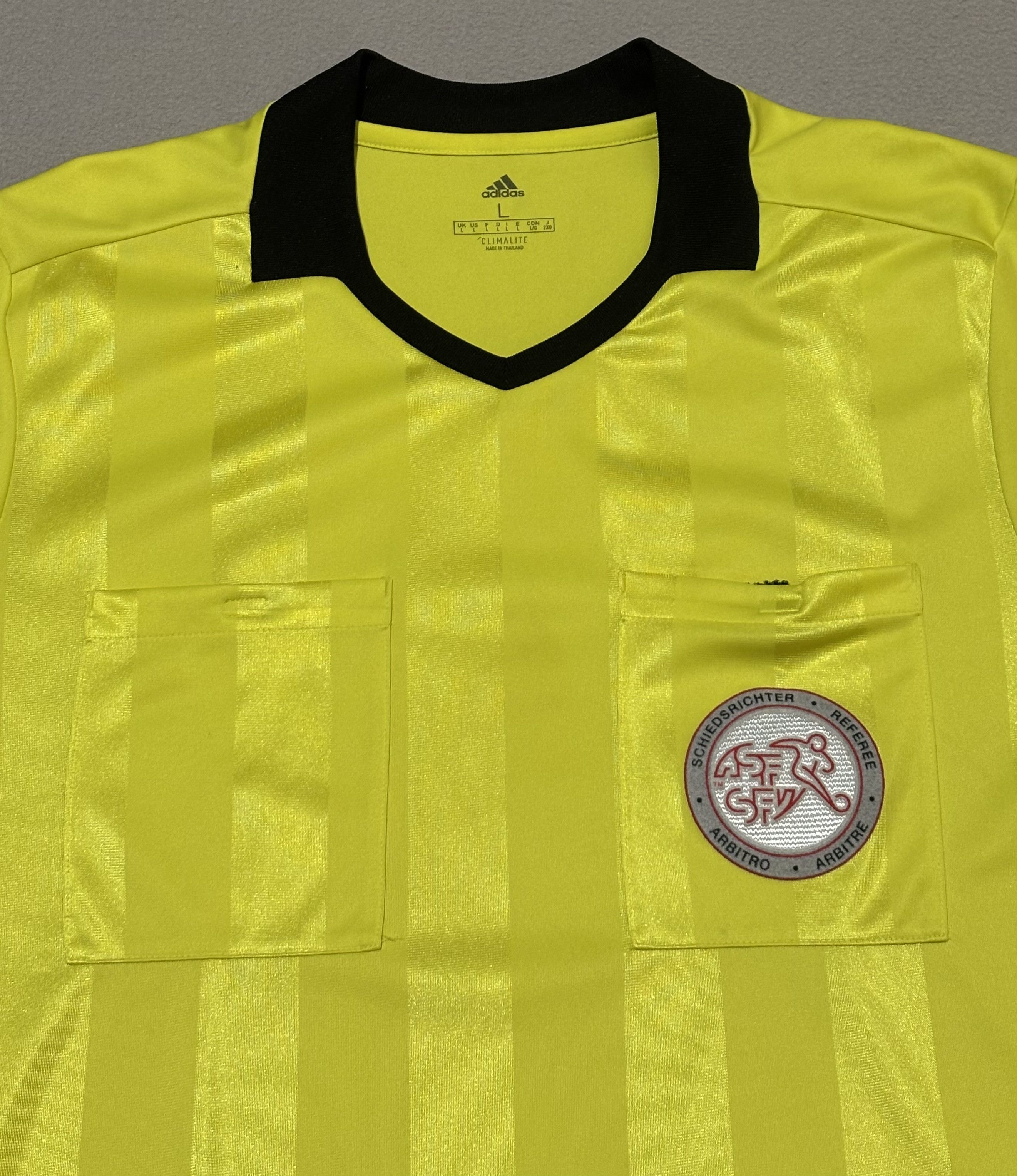 Adidas Schweizerischer Fussballverband SFV/ASF Adidas Referee Size US L / EU 52-54 / 3 - 6 Thumbnail