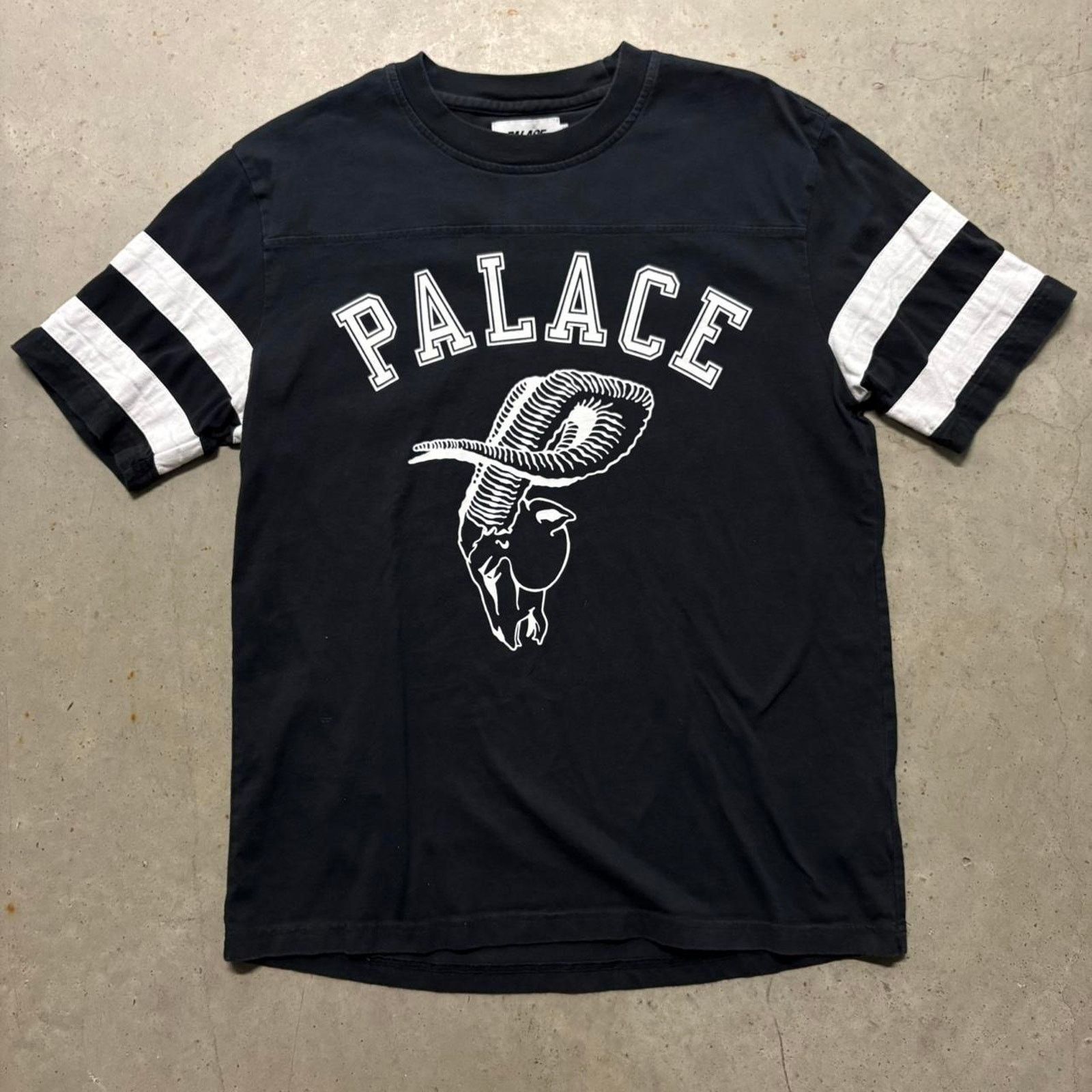 Palace PALACE SKATEBOARDS X SHAWN POWERS BLACK STREETWEAR T