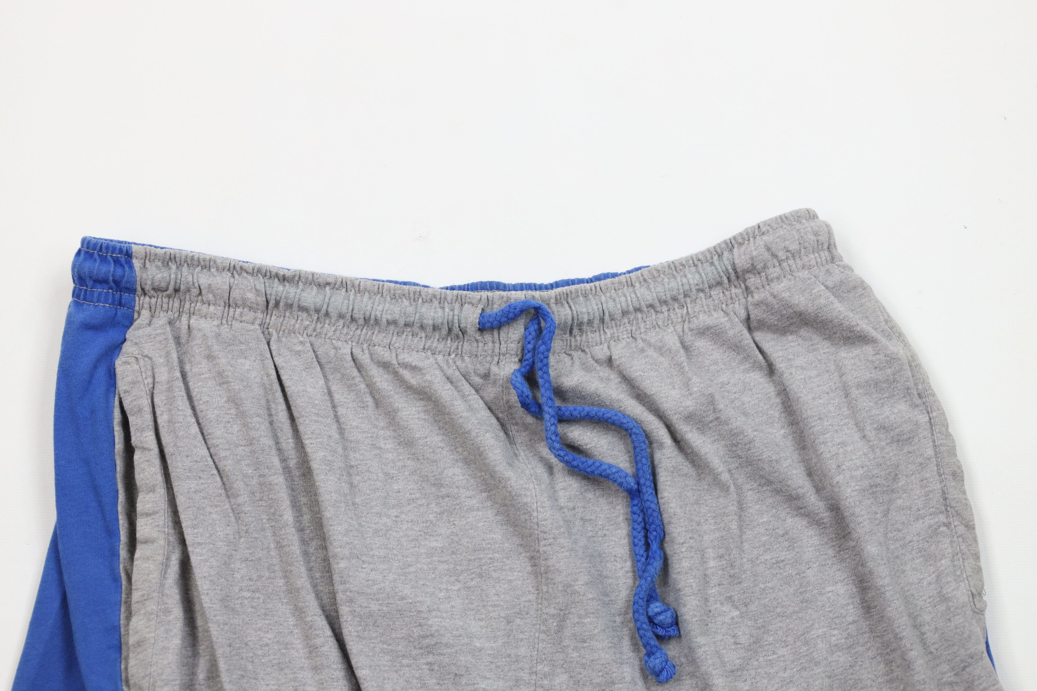 Starter Vintage 90s Starter University of Florida Shorts Gray Blue Size US 32 / EU 48 - 2 Thumbnail