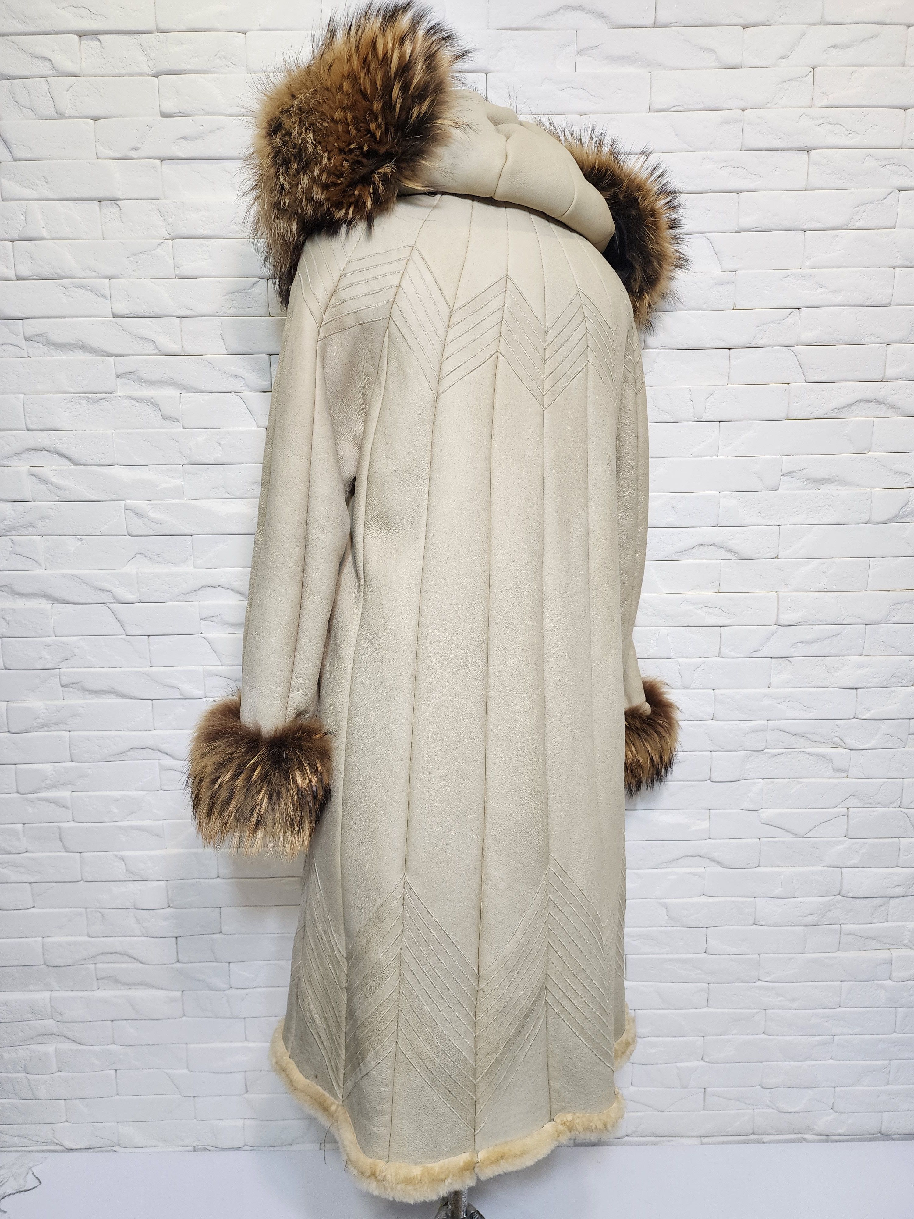 Genuine Leather Gray Sheepskin Hooded Coat: Women's Genuine Fur Size XL / US 12-14 / IT 48-50 - 6 Thumbnail