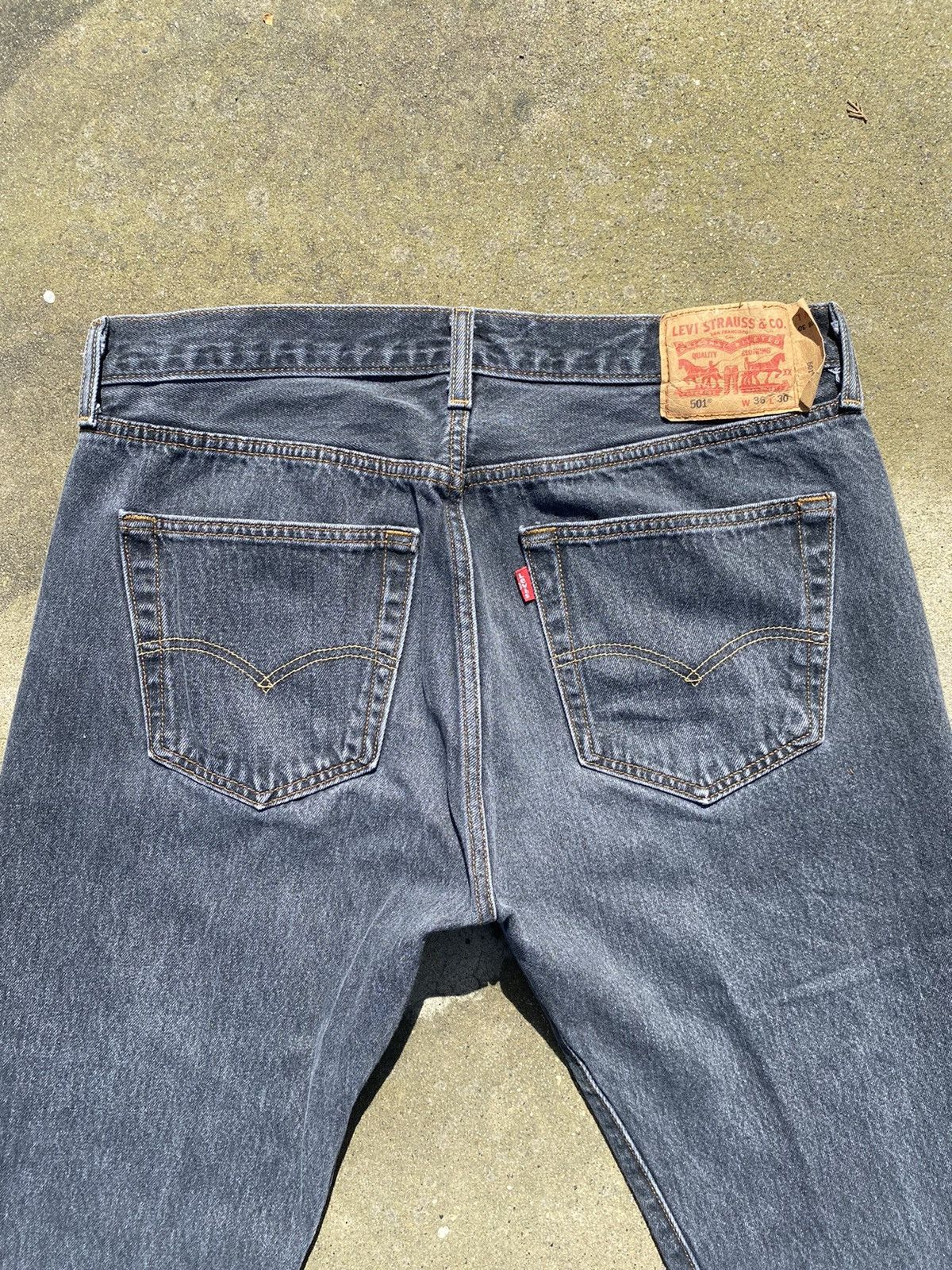 Levi's Vintage Levi’s 501s Size US 36 / EU 52 - 4 Thumbnail