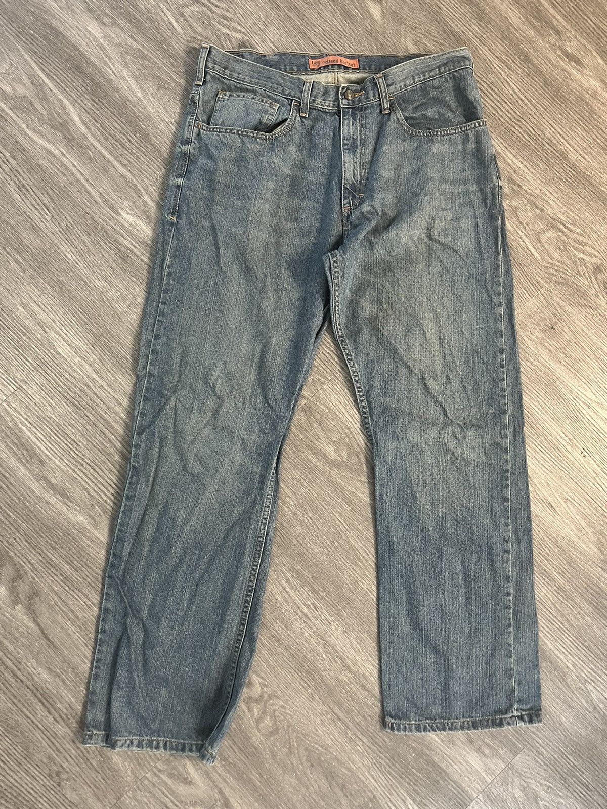 Lee × Vintage Vintage Lee Dungaree Baggy Bootcut Jean 36x32 Size US 36 / EU 52 - 1 Thumbnail