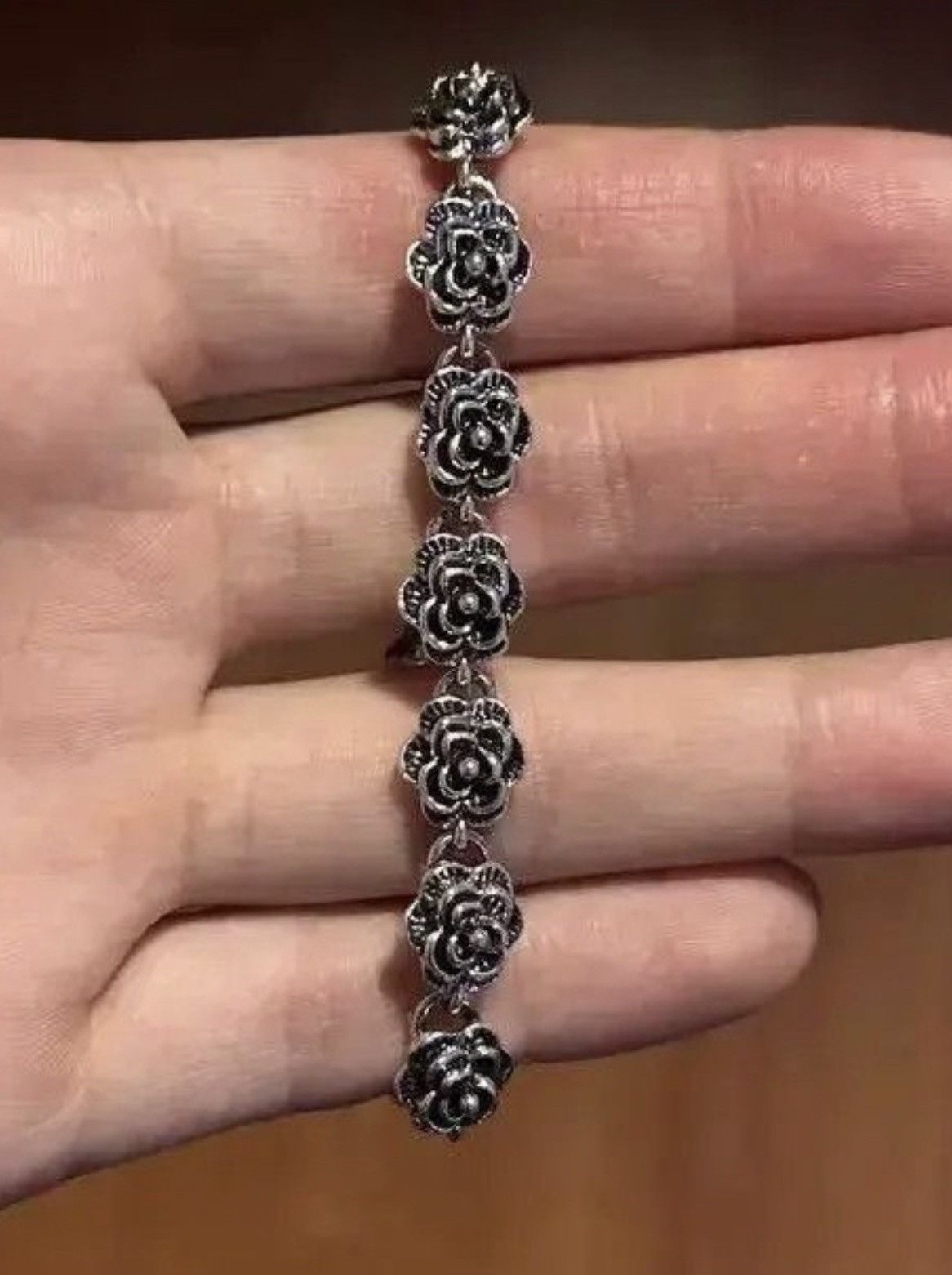 Japanese Brand Y2K Rose Bracelet Size ONE SIZE - 4 Thumbnail