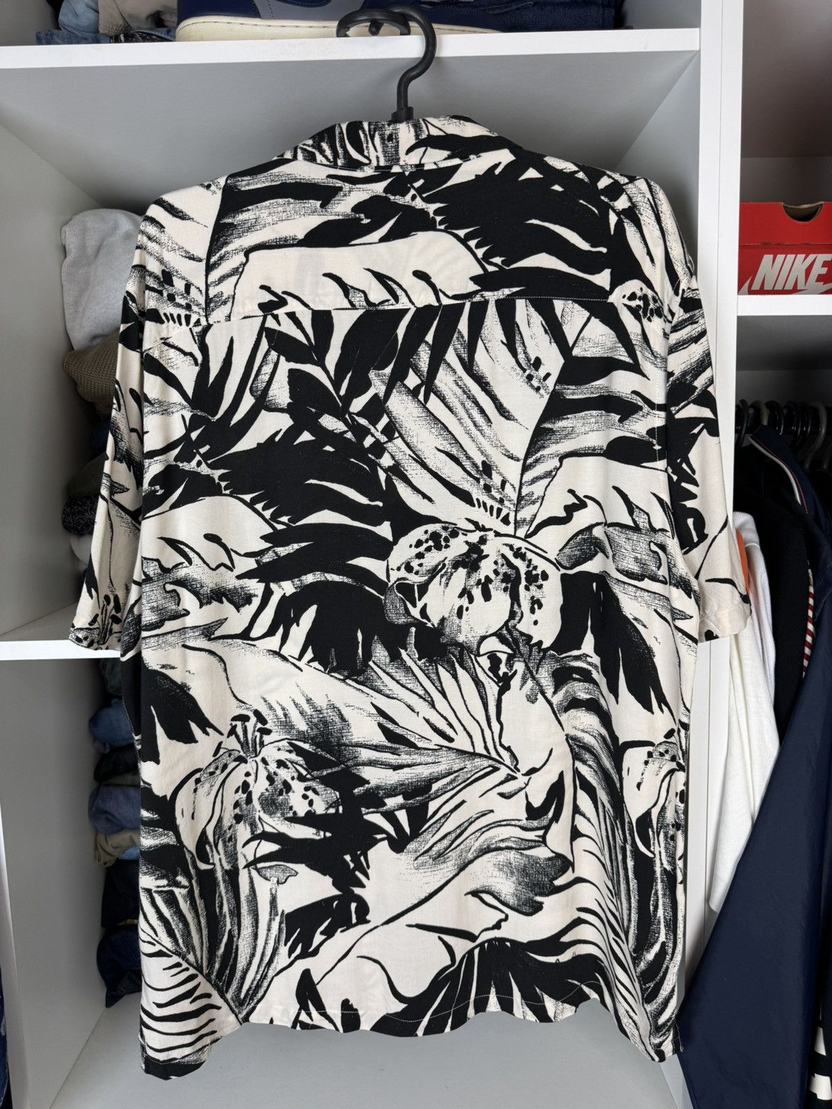 Allsaints AllSaints Lanai Short Sleeve Shirt Relaxed Fit Size US M / EU 48-50 / 2 - 16 Thumbnail