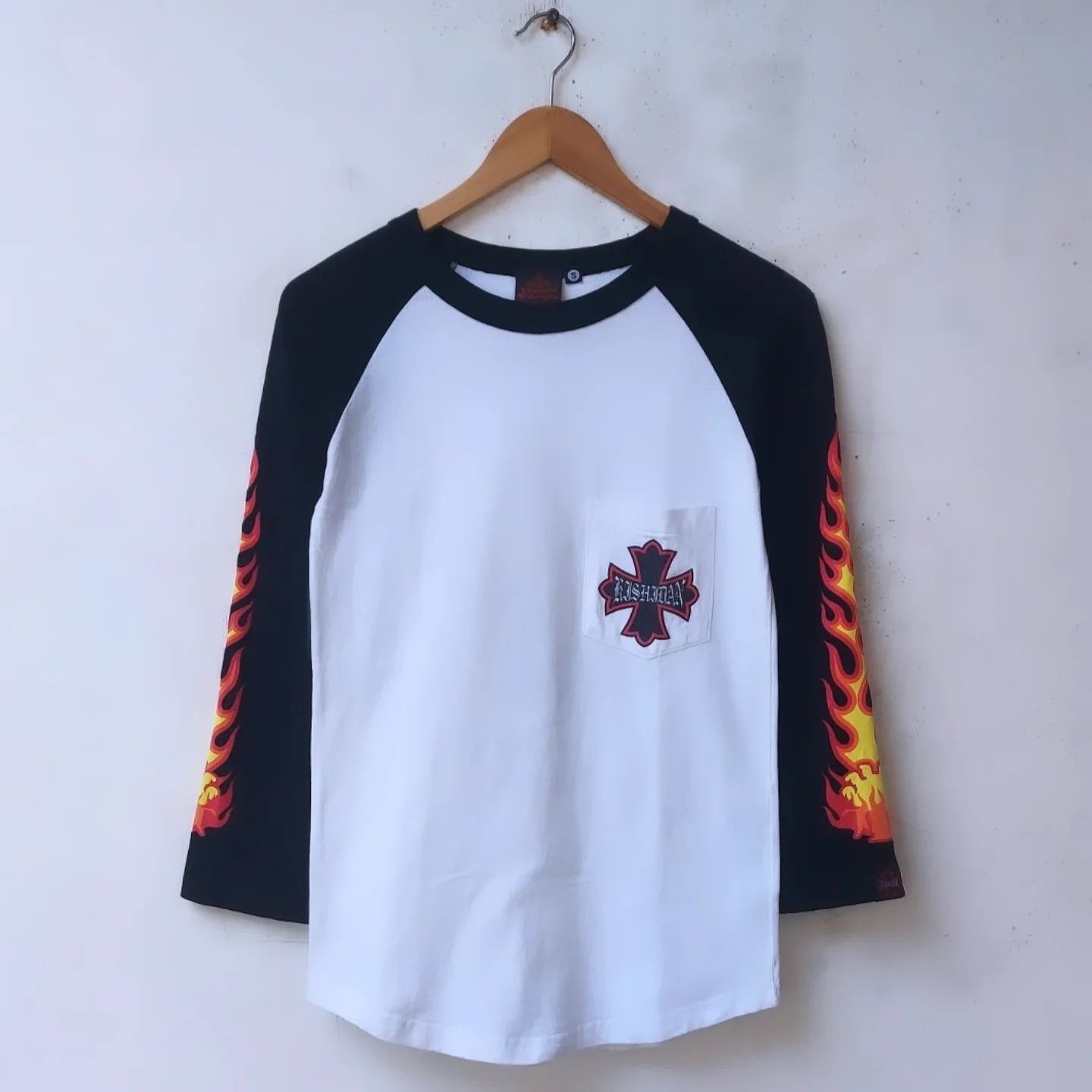 Japanese Brand Vintage Kishidenne Wrerutogood Big Logo Fire 3Q Tee Size US S / EU 44-46 / 1 - 1 Thumbnail