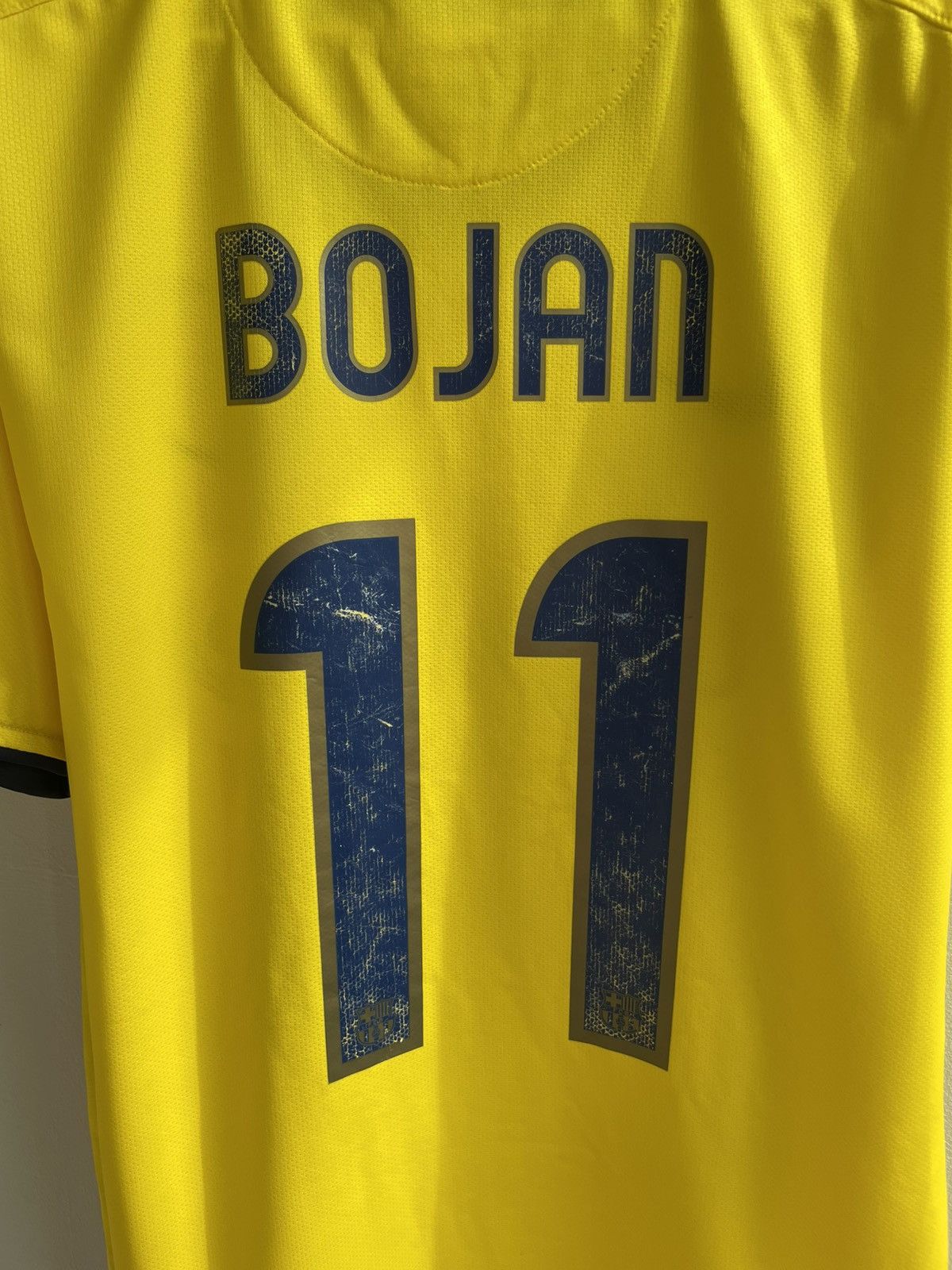 Vintage Barcelona 2008 2009 2010 #11 Bojan Away Football Shirt Size US M / EU 48-50 / 2 - 17 Thumbnail