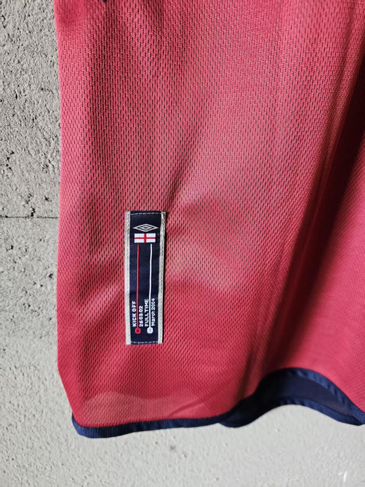 Other 2002 World England 7 David Beckham Jersey Size US L / EU 52-54 / 3 - 3 Thumbnail