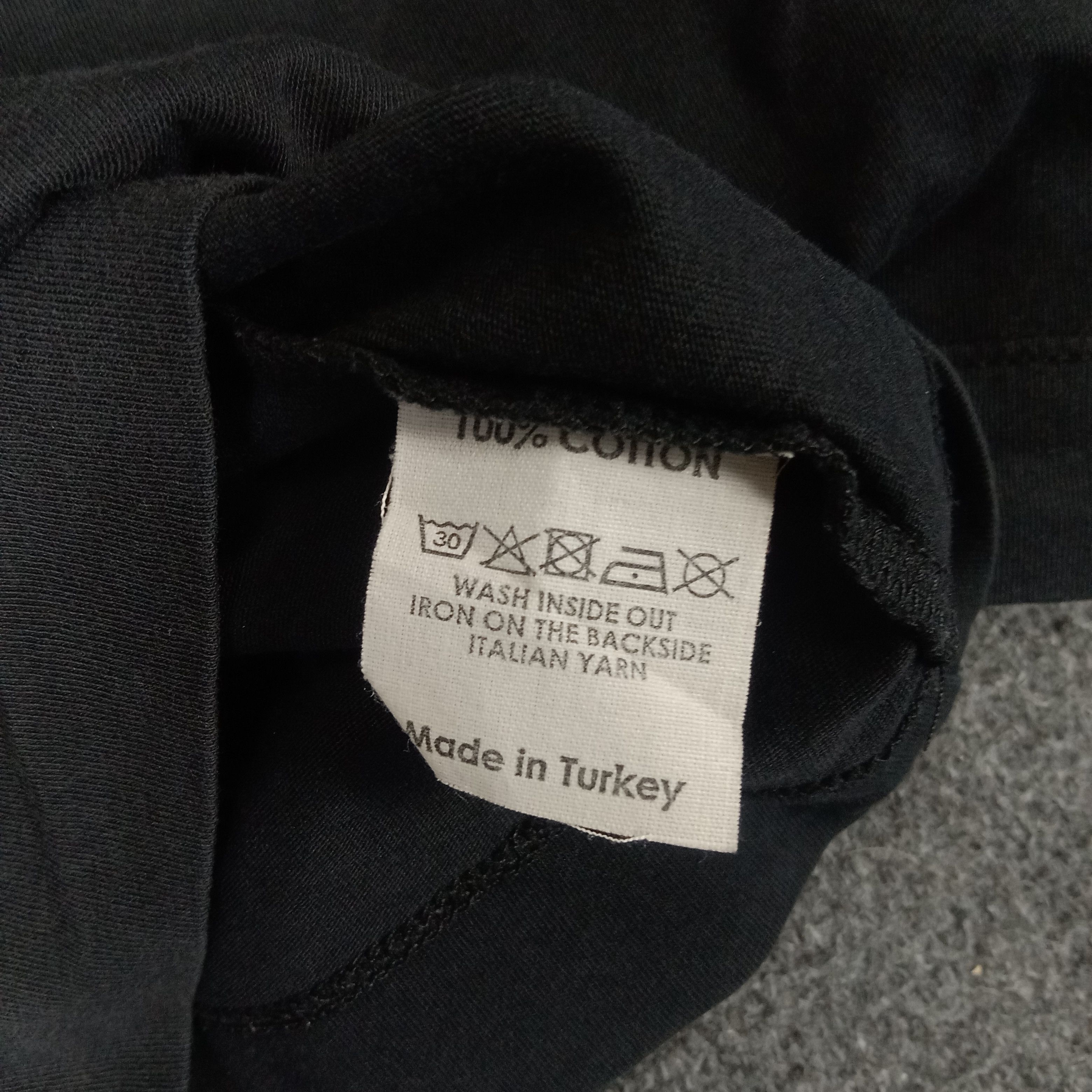 Dries Van Noten × Vintage Dries Van Noten Fashion Designer Tshirt Size US S / EU 44-46 / 1 - 8 Thumbnail