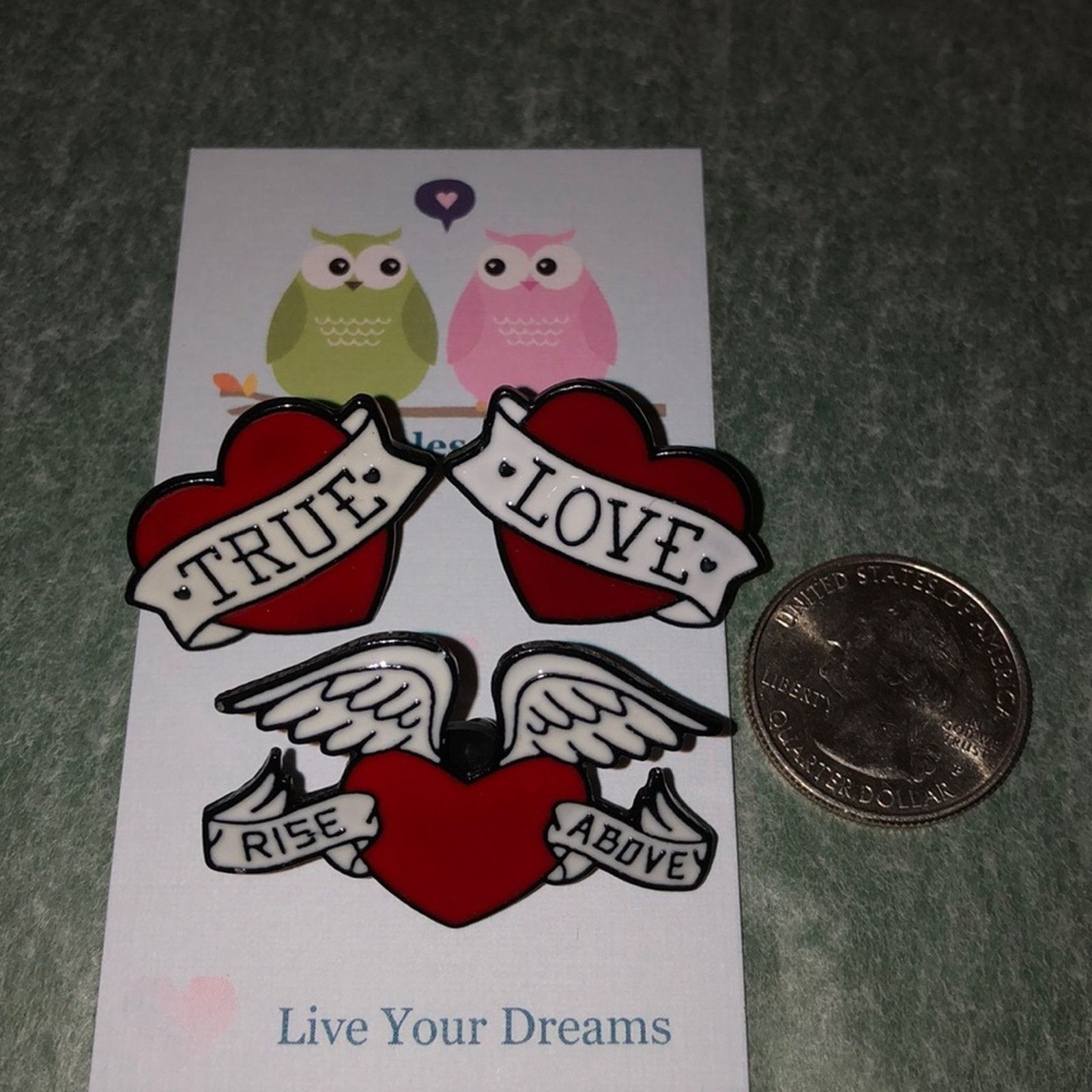 Other 3 Piece True Love Rise Above Heart Pin Brooch Valentine's Size ONE SIZE - 1 Thumbnail