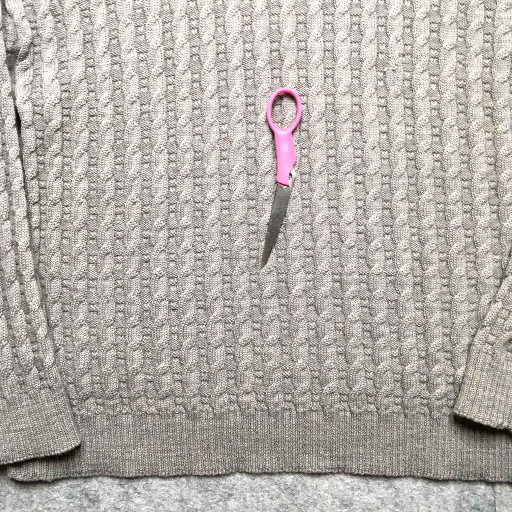 Vintage VINTAGE L.L.Bean Sweater Mens L Gray Cable Knit Worsted Wool Fisherman Ireland Size US L / EU 52-54 / 3 - 4 Thumbnail