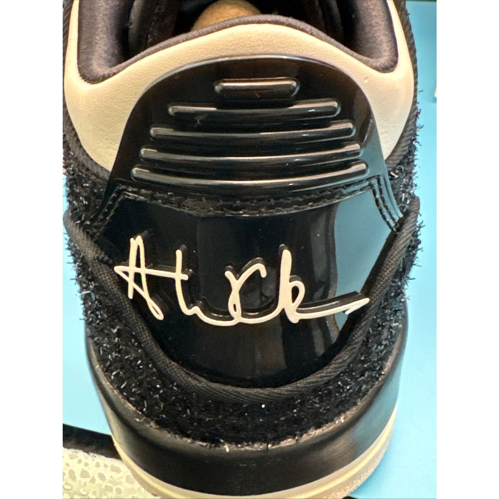Jordan Brand × Vogue Air Jordan 3 RTR SE AWOK NRG w9.5 Size US 9.5 / IT 39.5 - 11 Thumbnail
