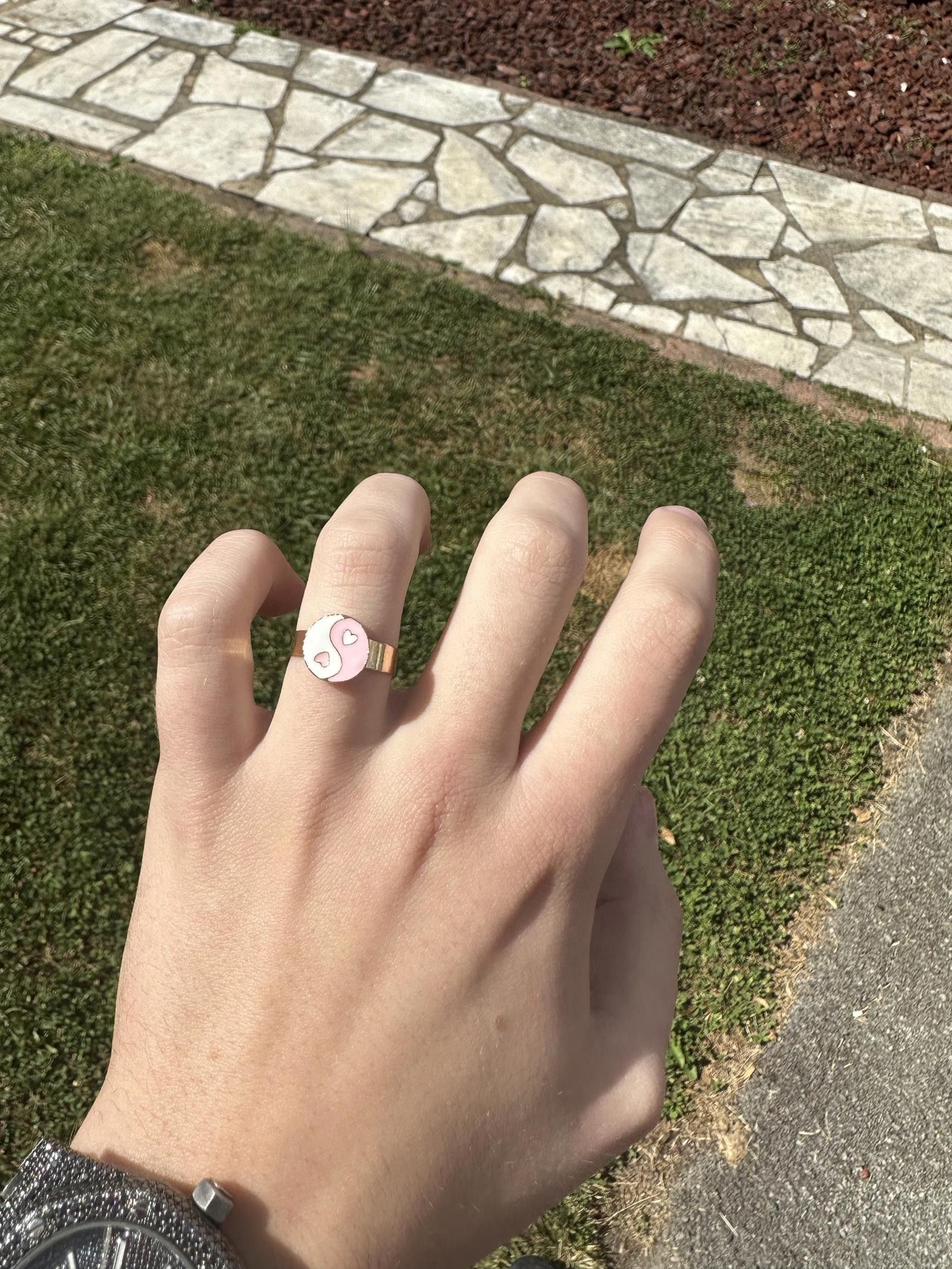 Jewelry × Vintage Gold Enamel Pink Yin Yang Heart Ring Adjustable Sizing Size ONE SIZE - 2 Thumbnail