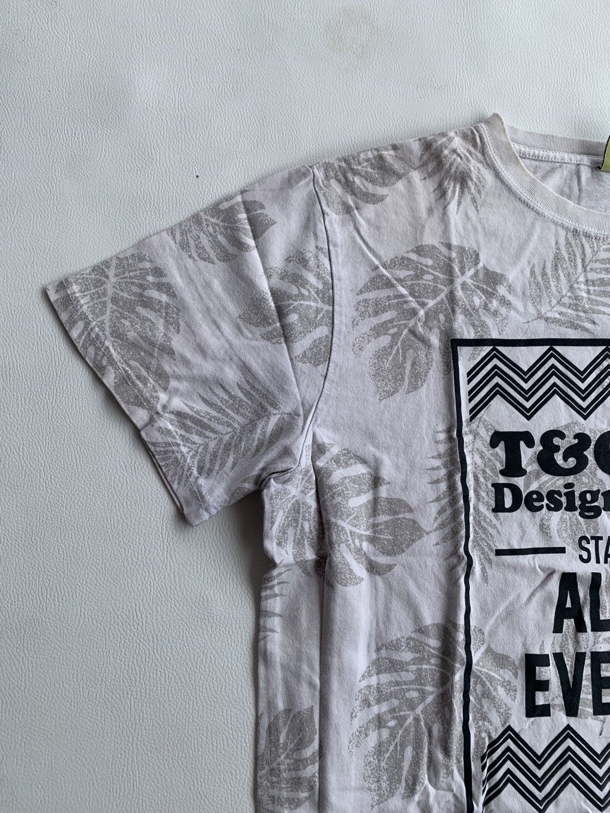 If Six Was Nine × Japanese Brand × Le Grande Bleu (L.G.B.) T&C Surf Designs Hawaii All Day Everyday Tshirt Size US L / EU 52-54 / 3 - 5 Thumbnail